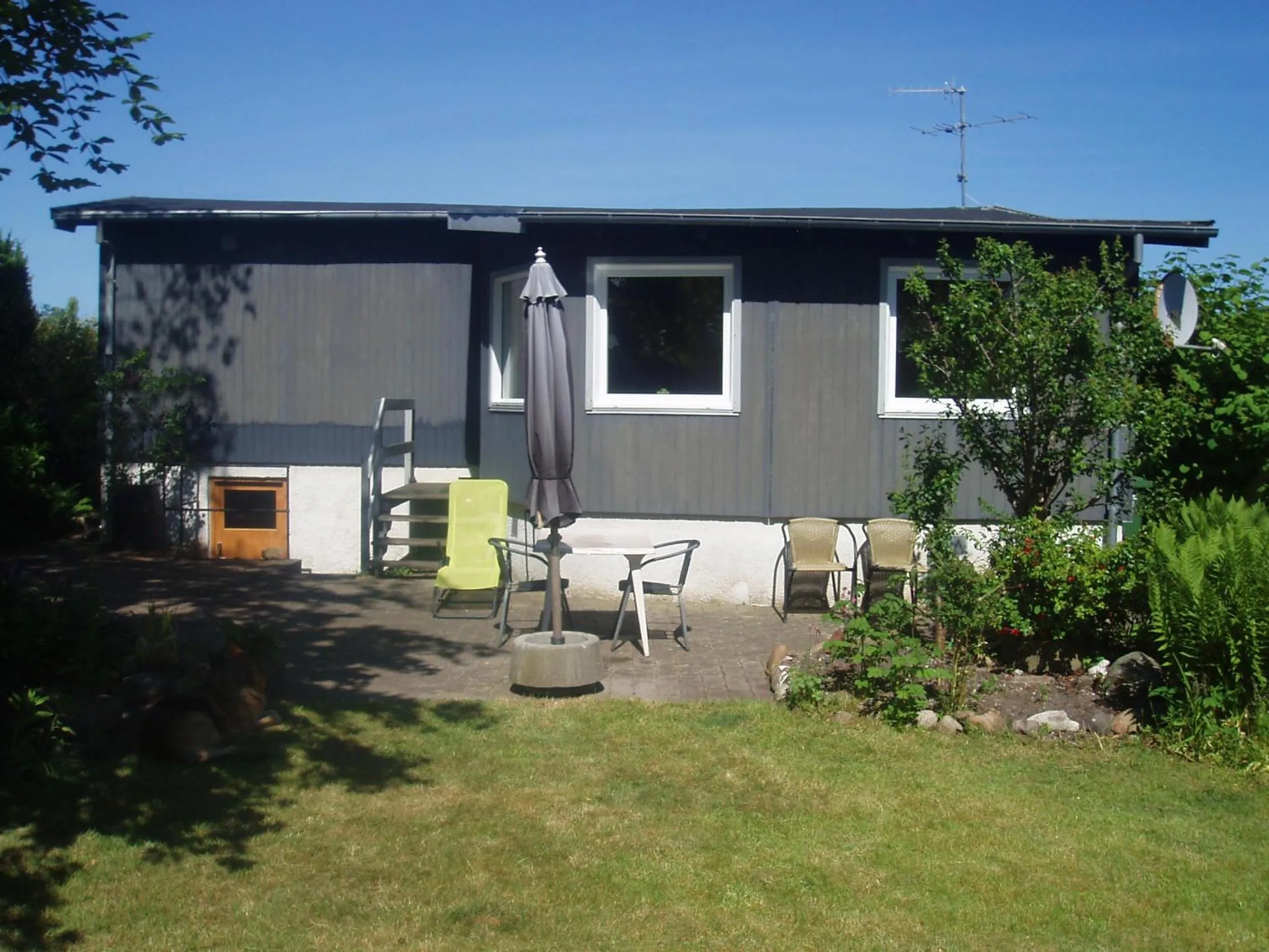 Two-Bedroom House in "Alléhuset"
