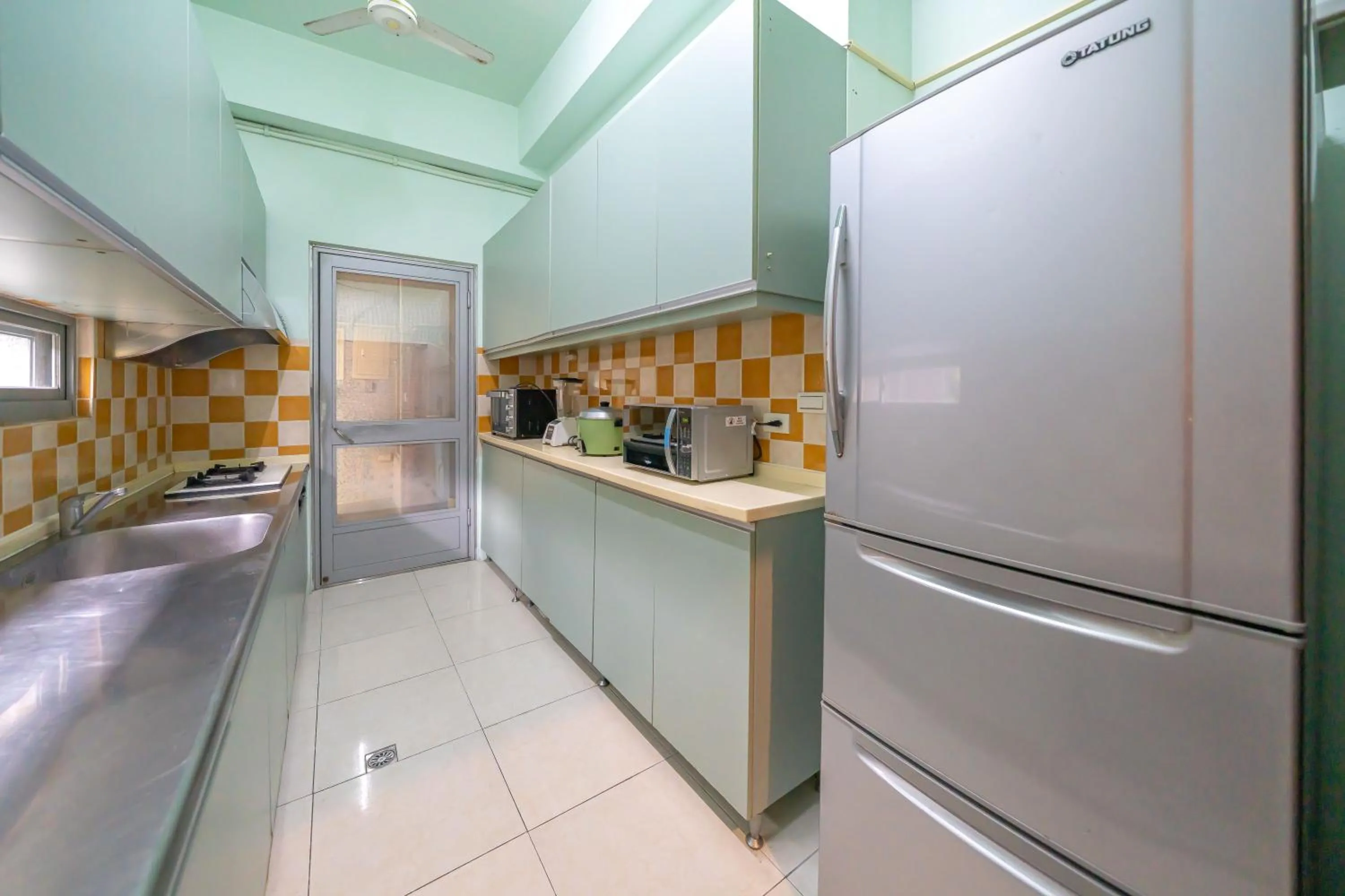 美麗晨曦民宿-附停車位 近慈濟