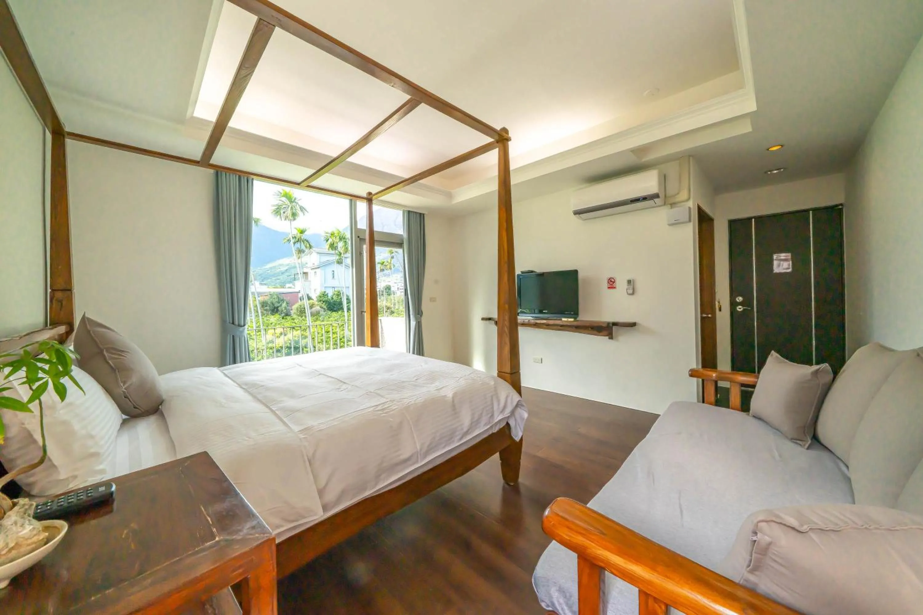 Bed in 美麗晨曦民宿-附停車位 近慈濟