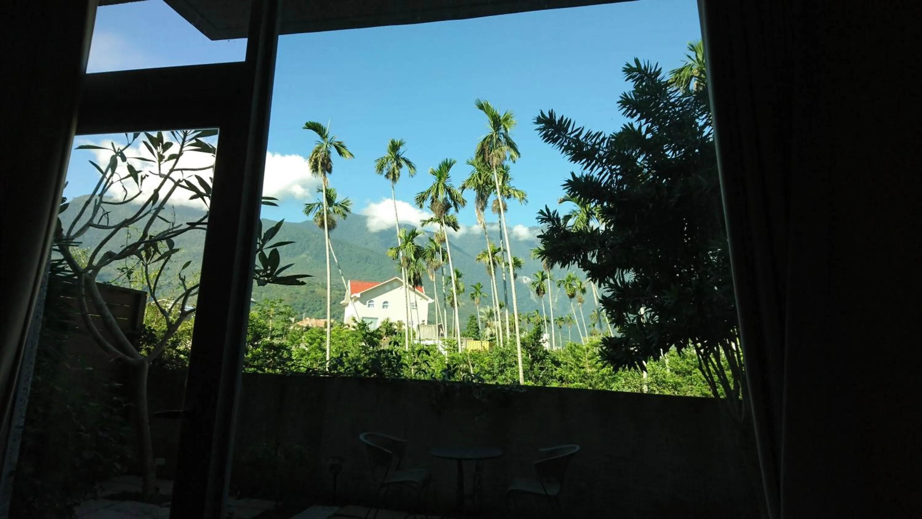 Mountain view in Pretty Sun B&B