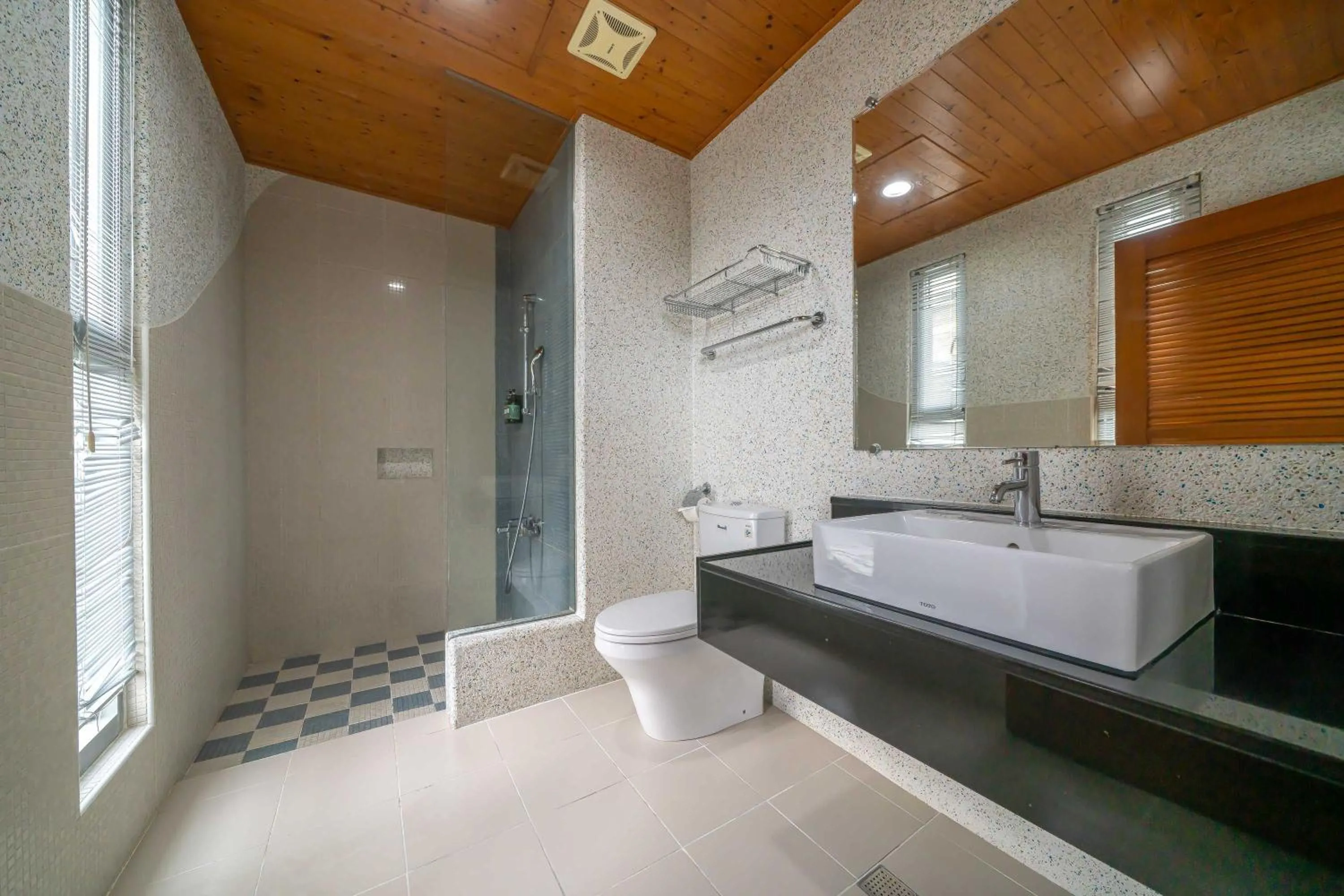 美麗晨曦民宿-附停車位 近慈濟