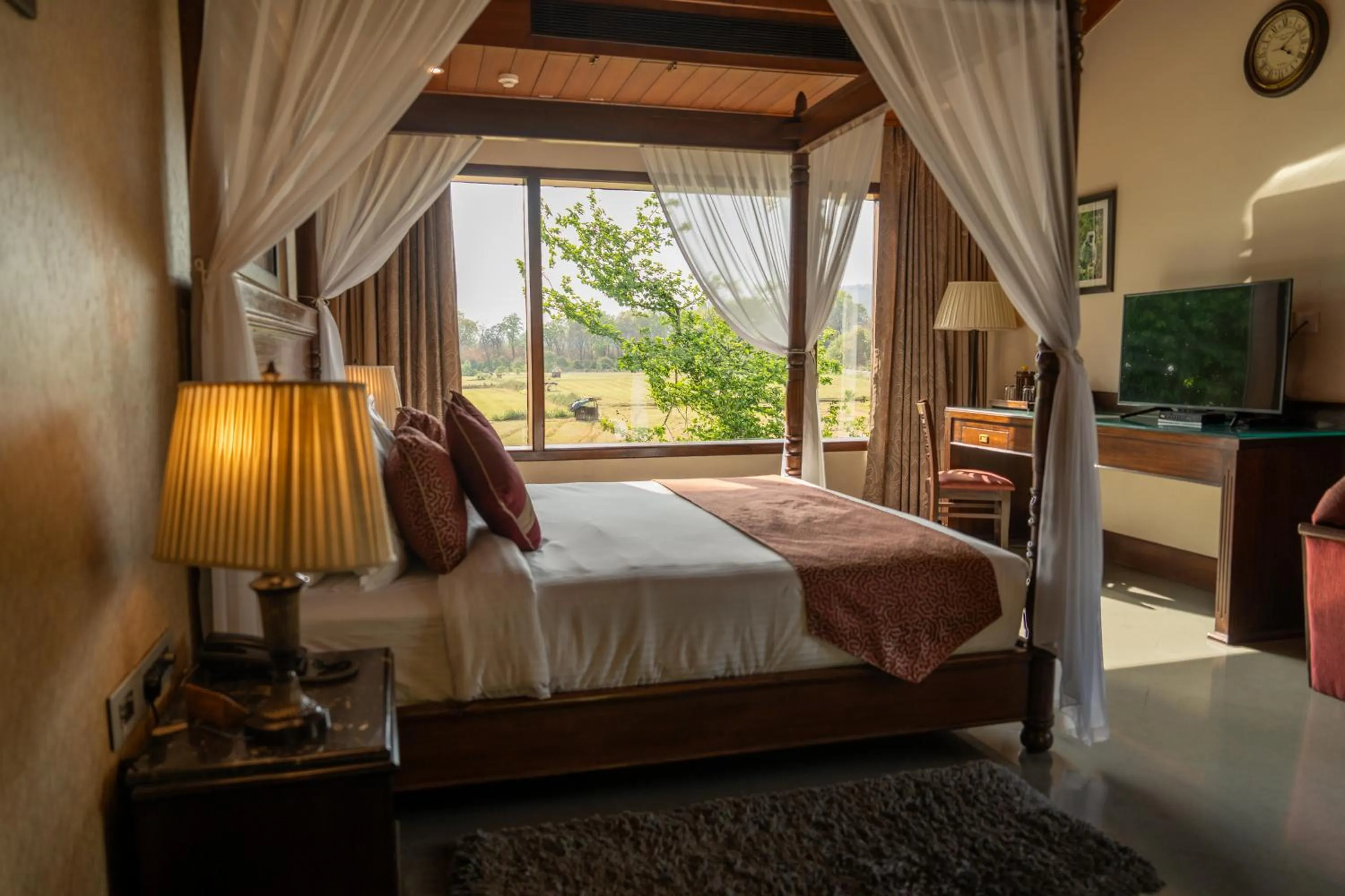 Bedroom, Bed in Aahana Resort - Jim Corbett