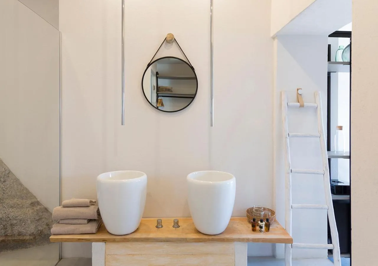 Bathroom in LA GUARDIA Hotel