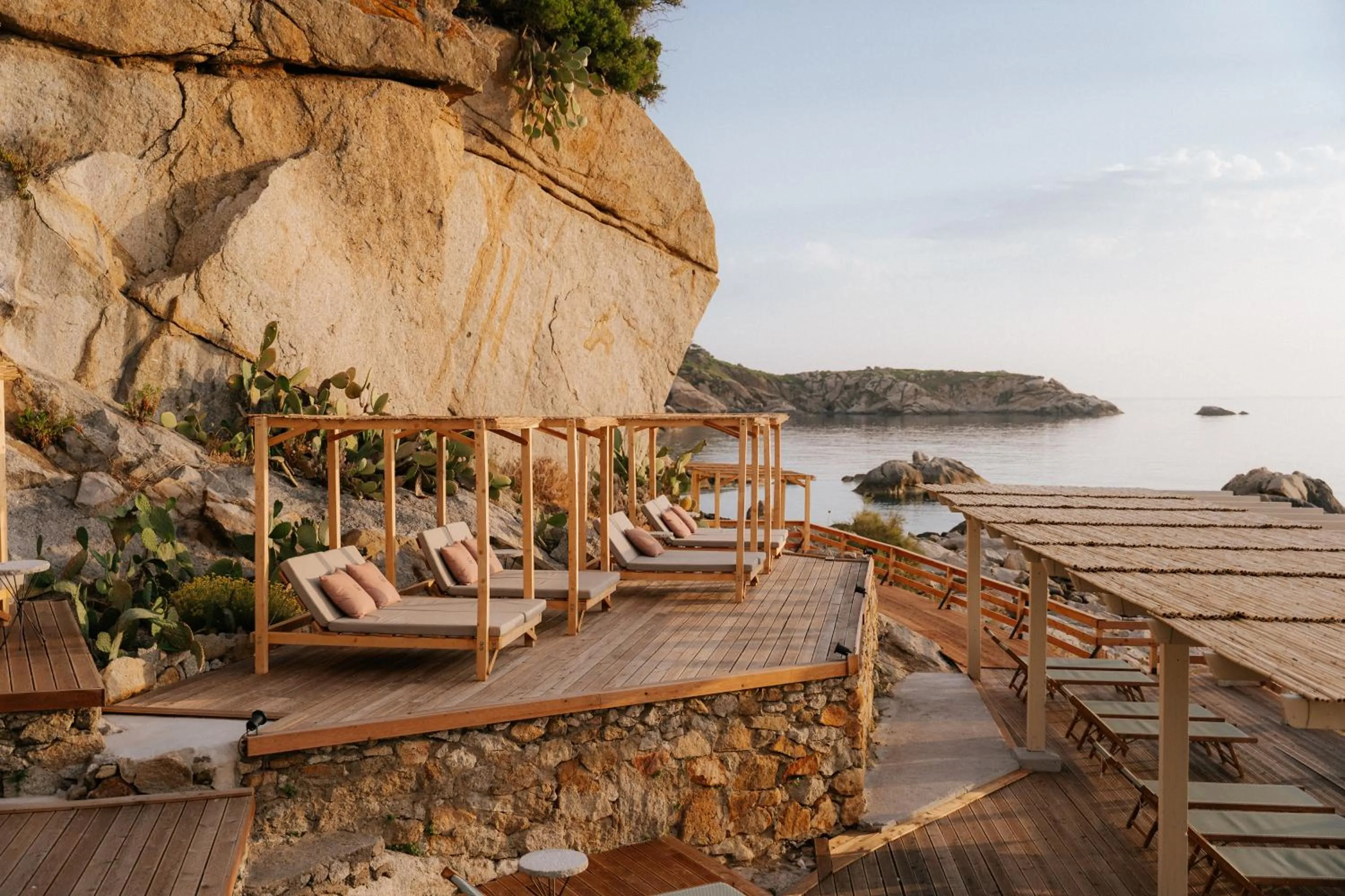 Natural landscape in LA GUARDIA Hotel