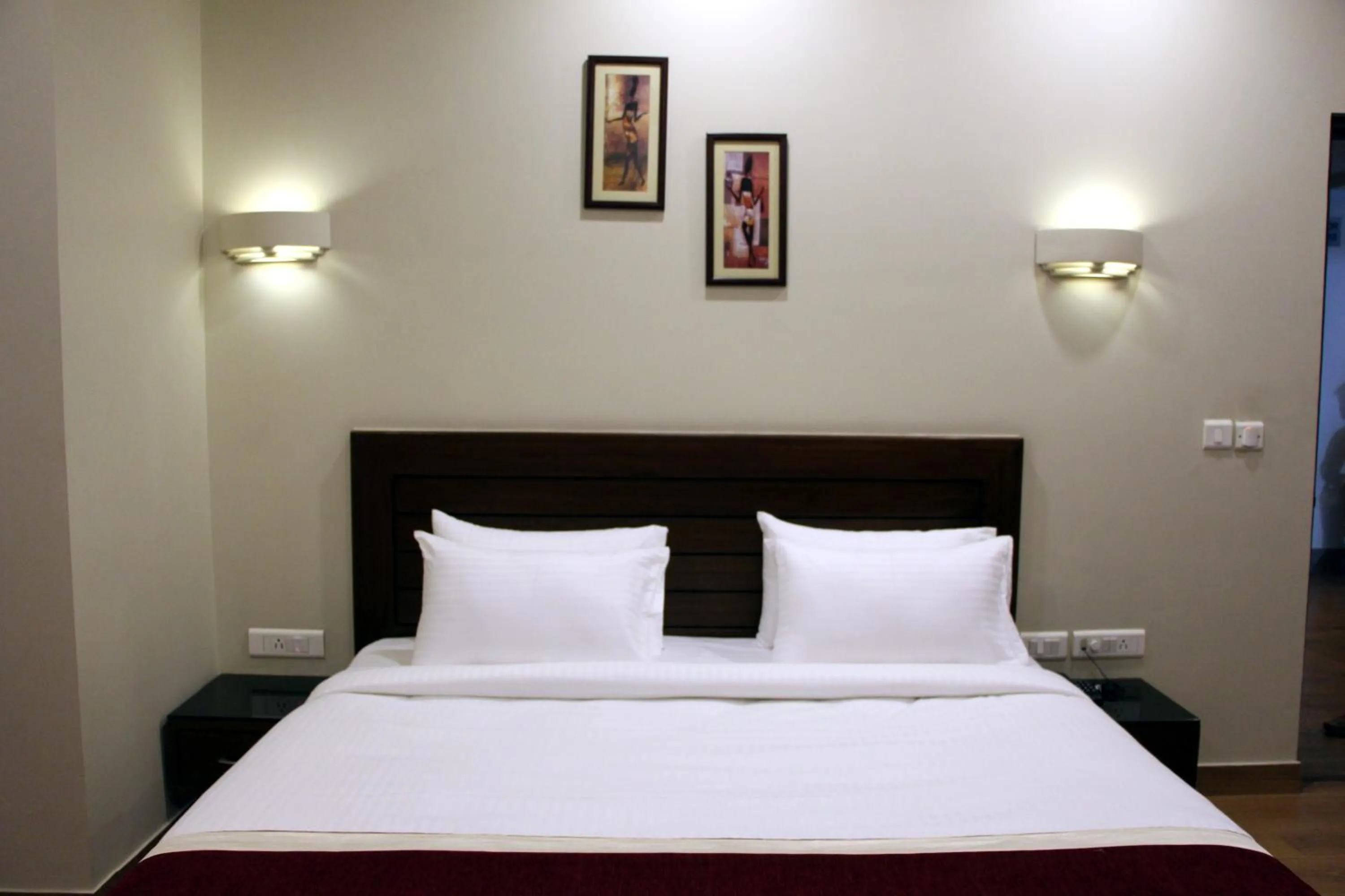 Bed in Hotel Dasaprakash
