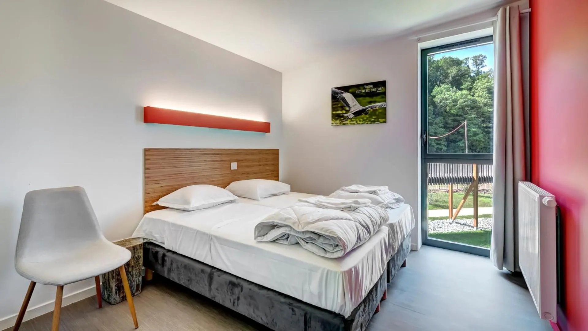 Photo of the whole room, Bed in Vacancéole - Le Village des Oiseaux