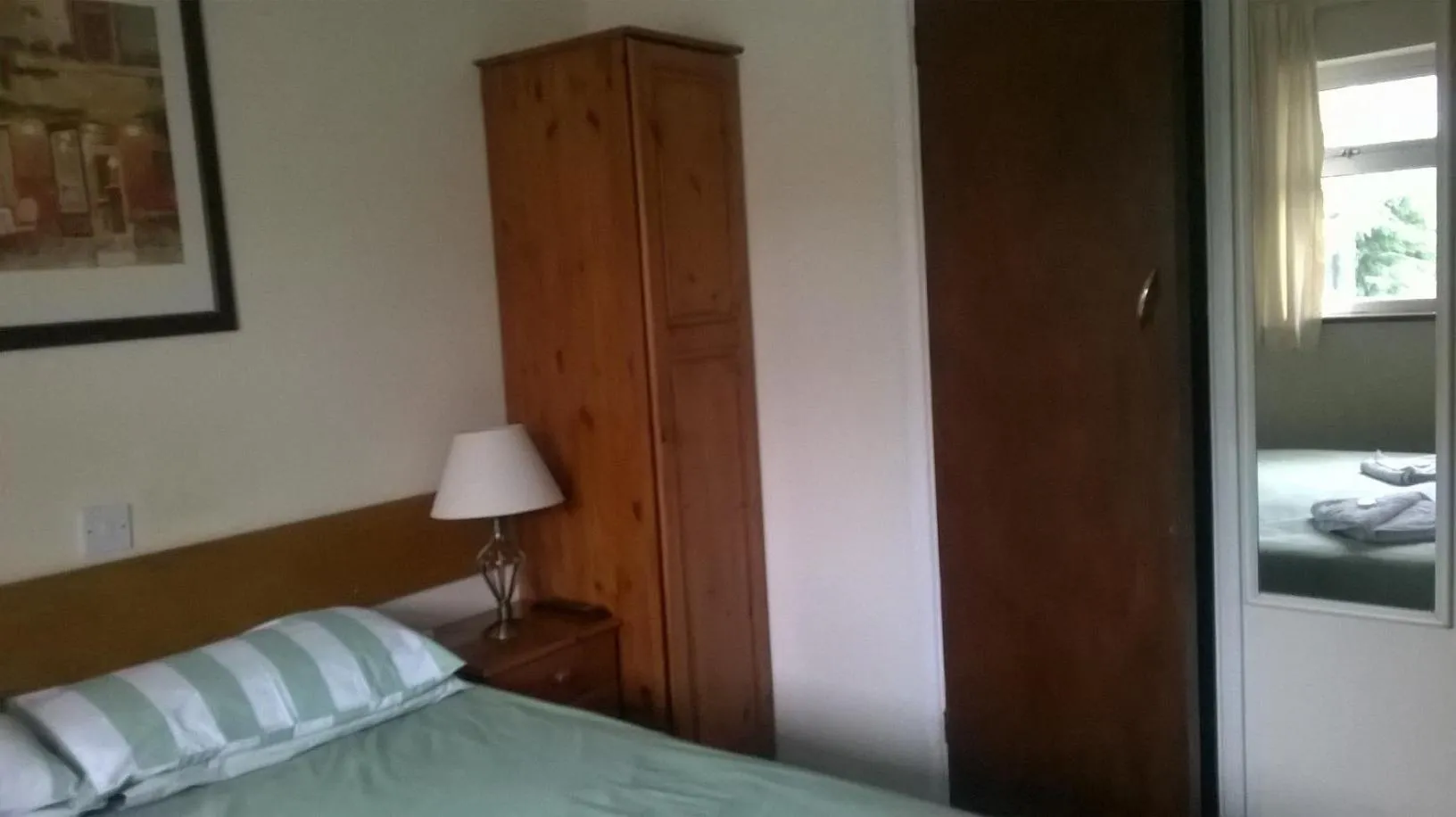 Bed in Carlton Lodge