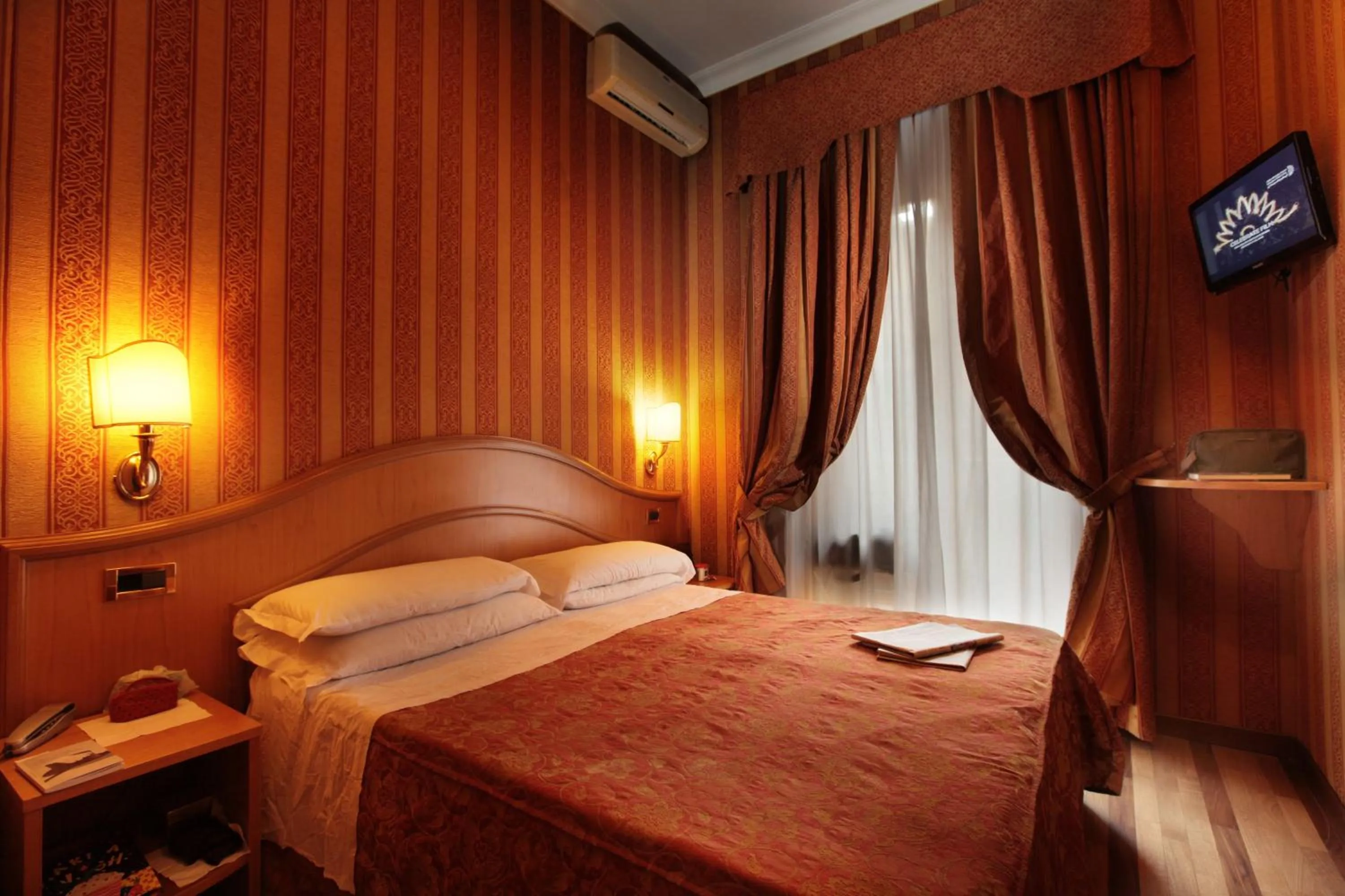 Photo of the whole room in HS 311