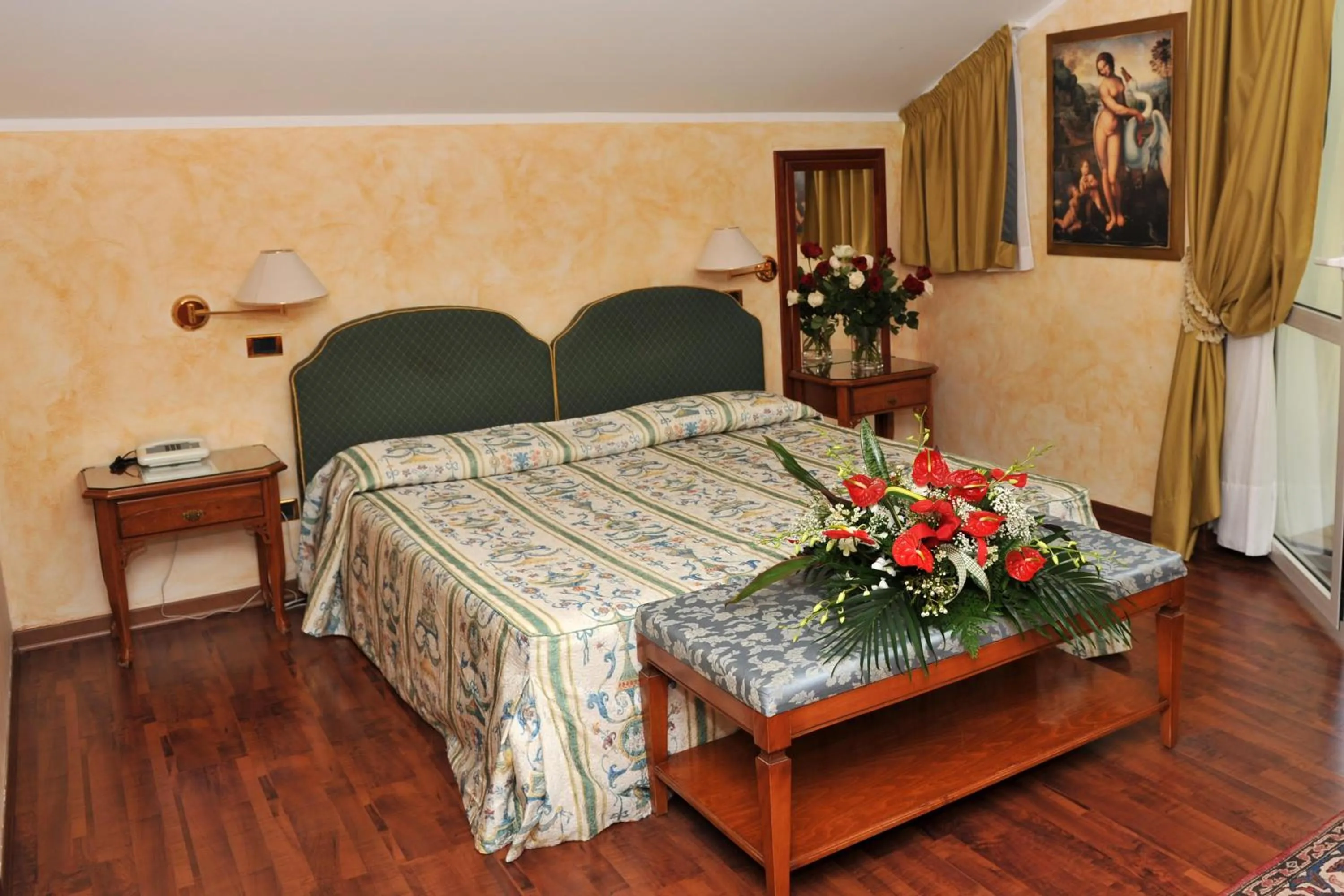 Bed in Villa Felcaro - Relais, Lodge & Restaurant