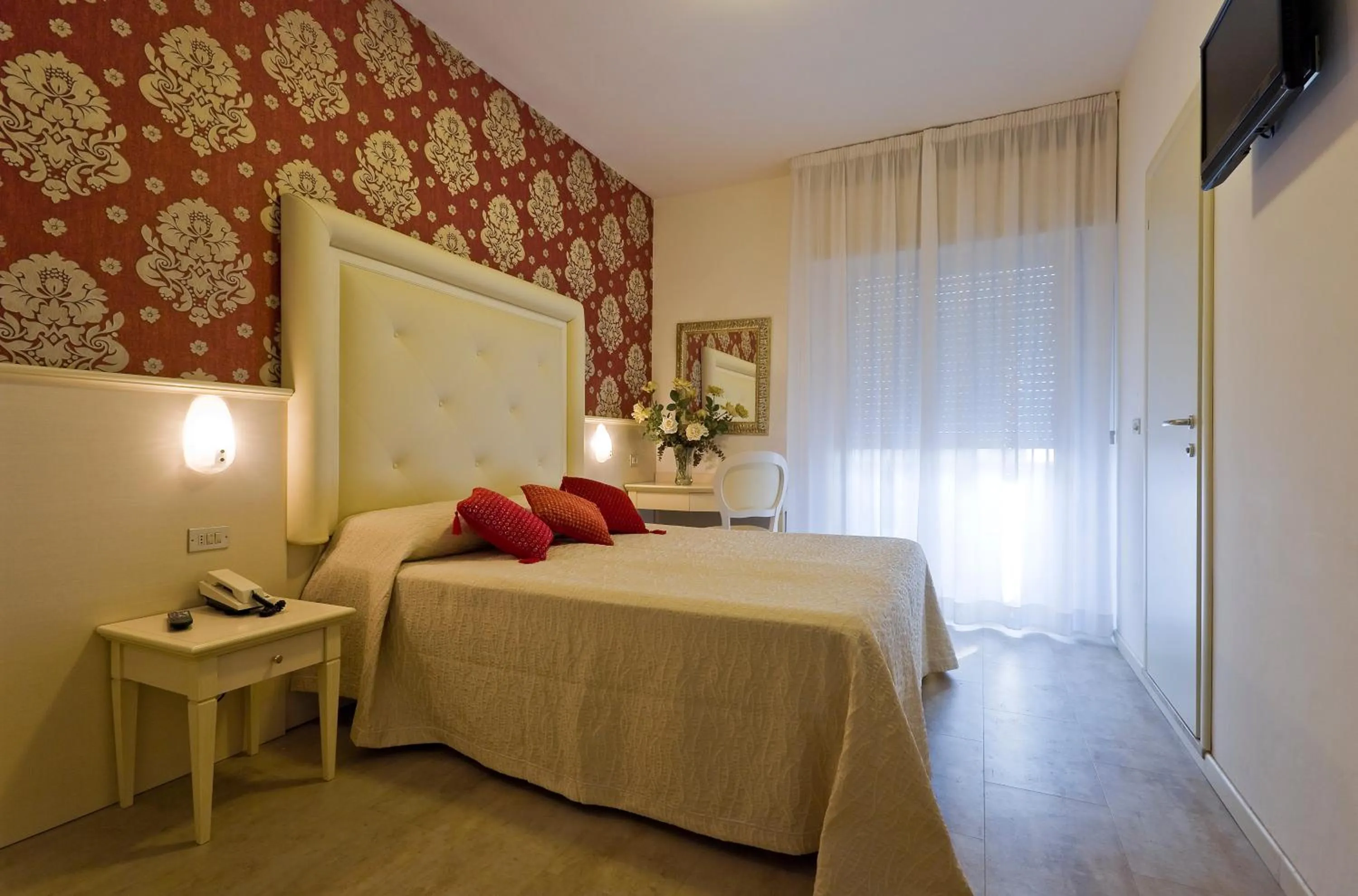 Bed in Hotel Foschi-Peninsula