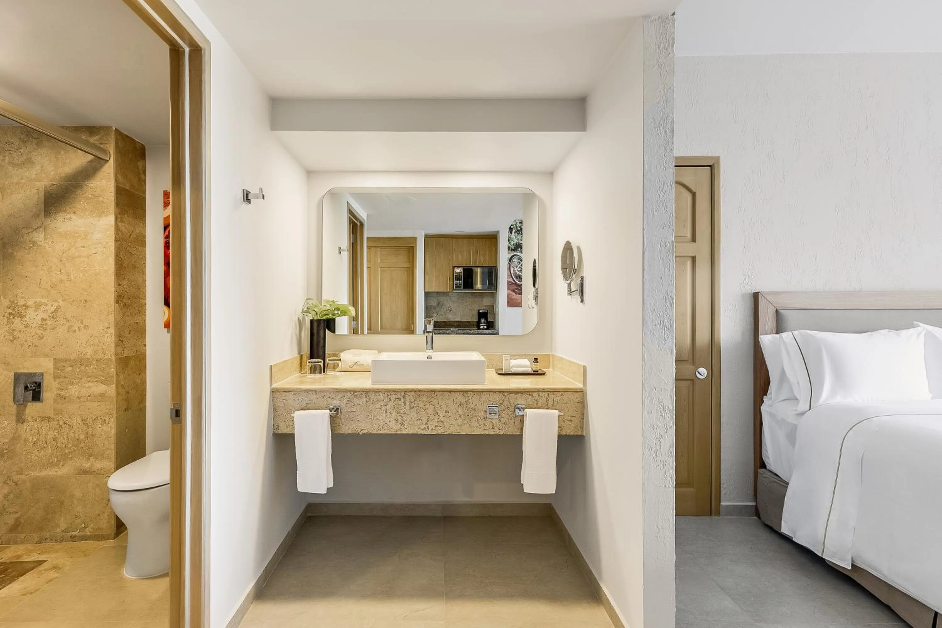 Bathroom, Bed in Fiesta Americana Cancun Villas