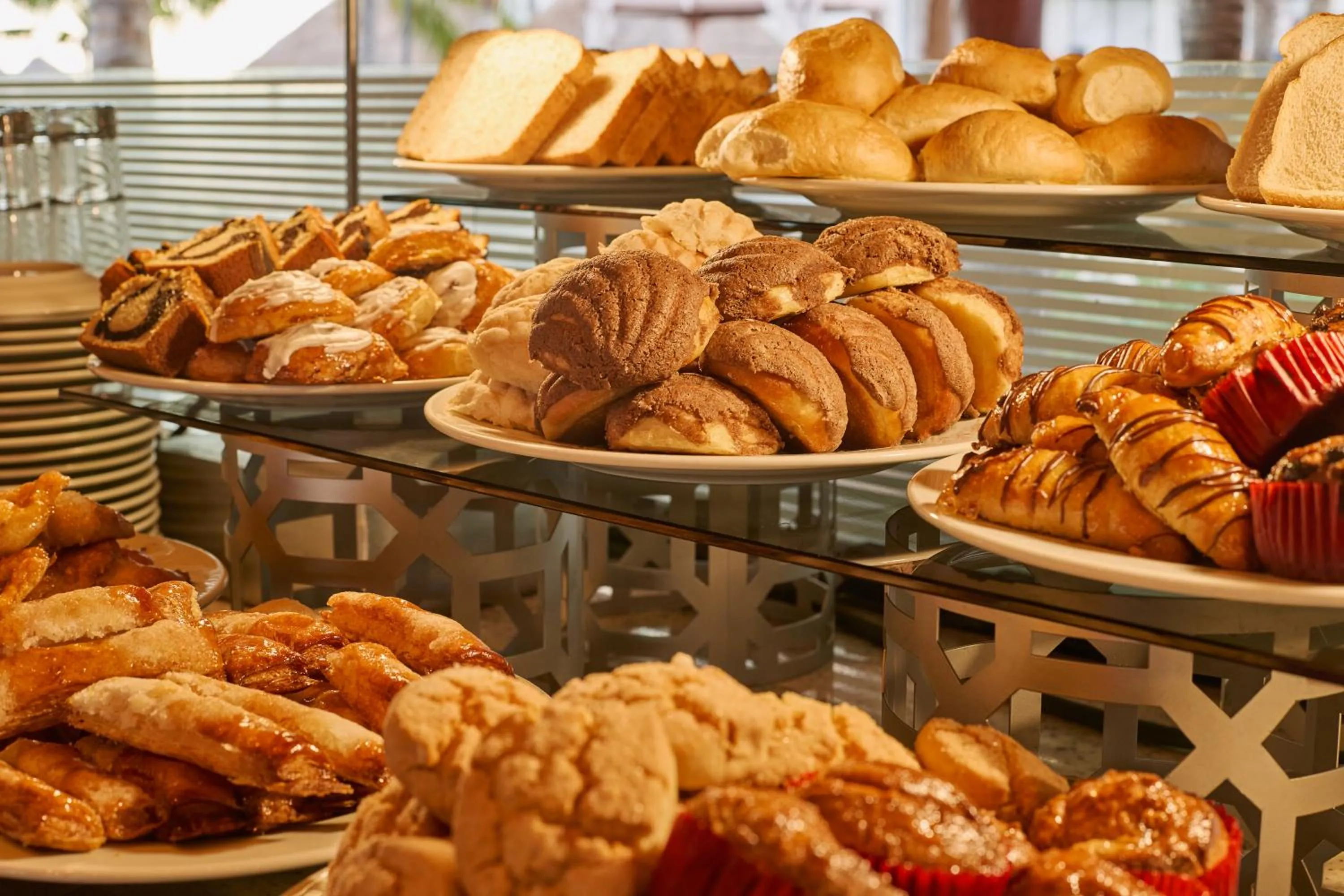 Buffet breakfast in Fiesta Americana Cancun Villas