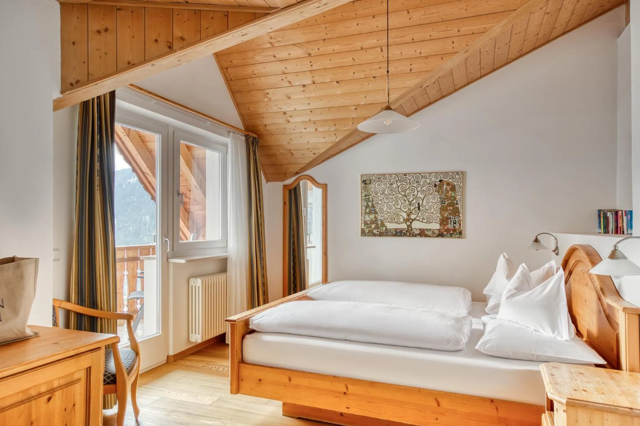 Bedroom, Bed in Hotel Berghaus Rosengarten