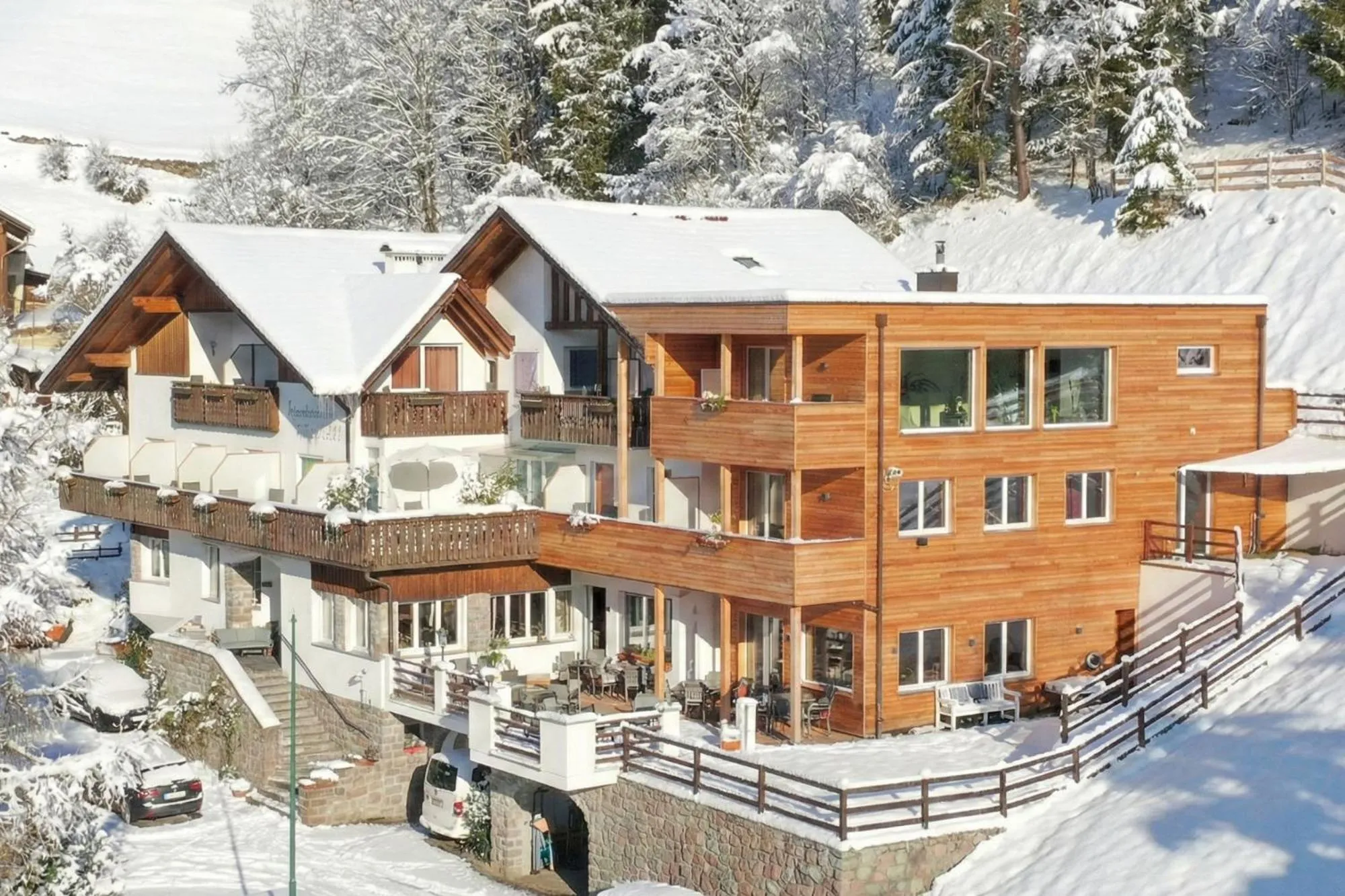 Property building in Hotel Berghaus Rosengarten