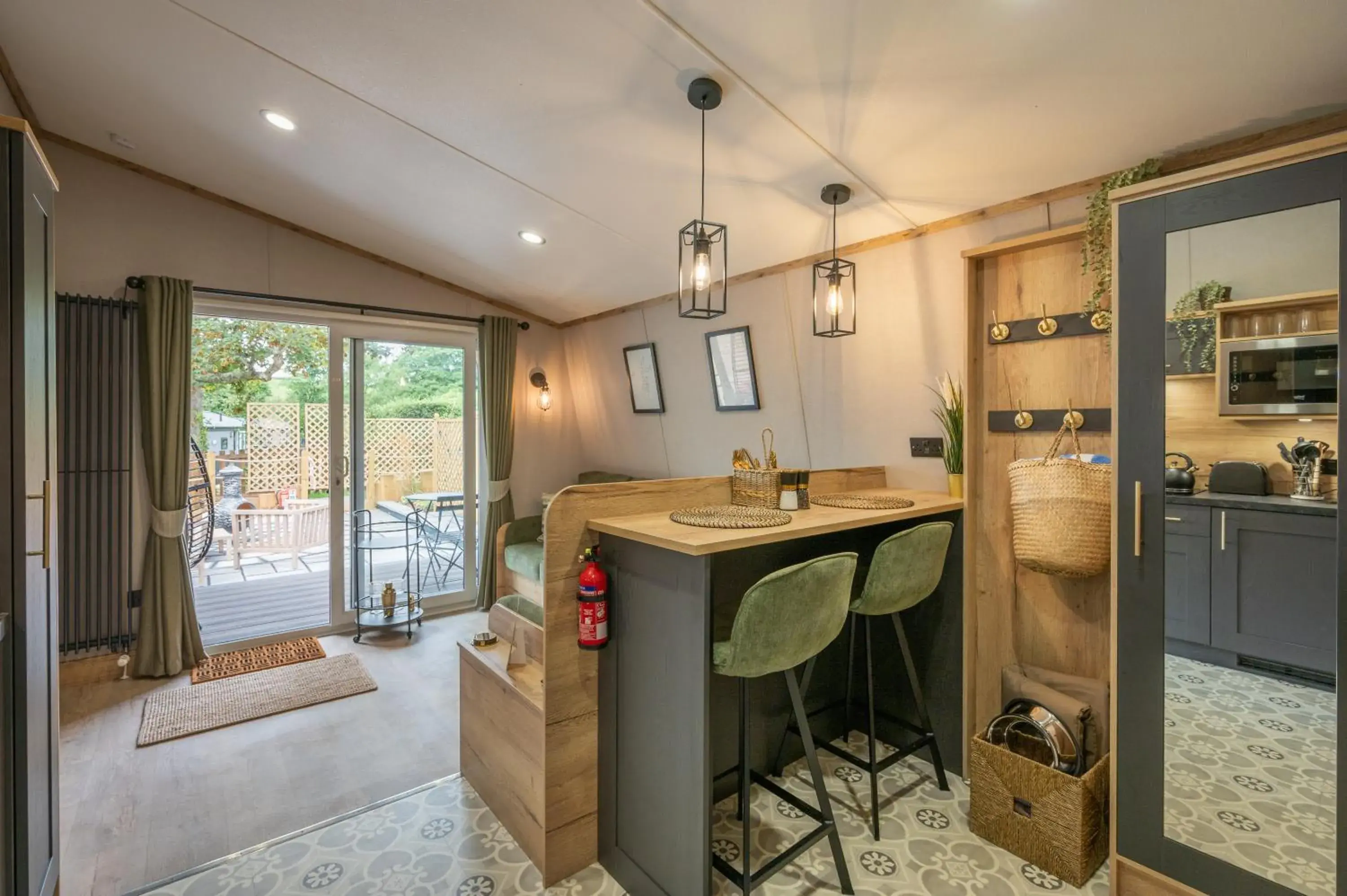One-Bedroom Chalet in Cofton Holidays One-Bedroom Chalet in Cofton Holidays