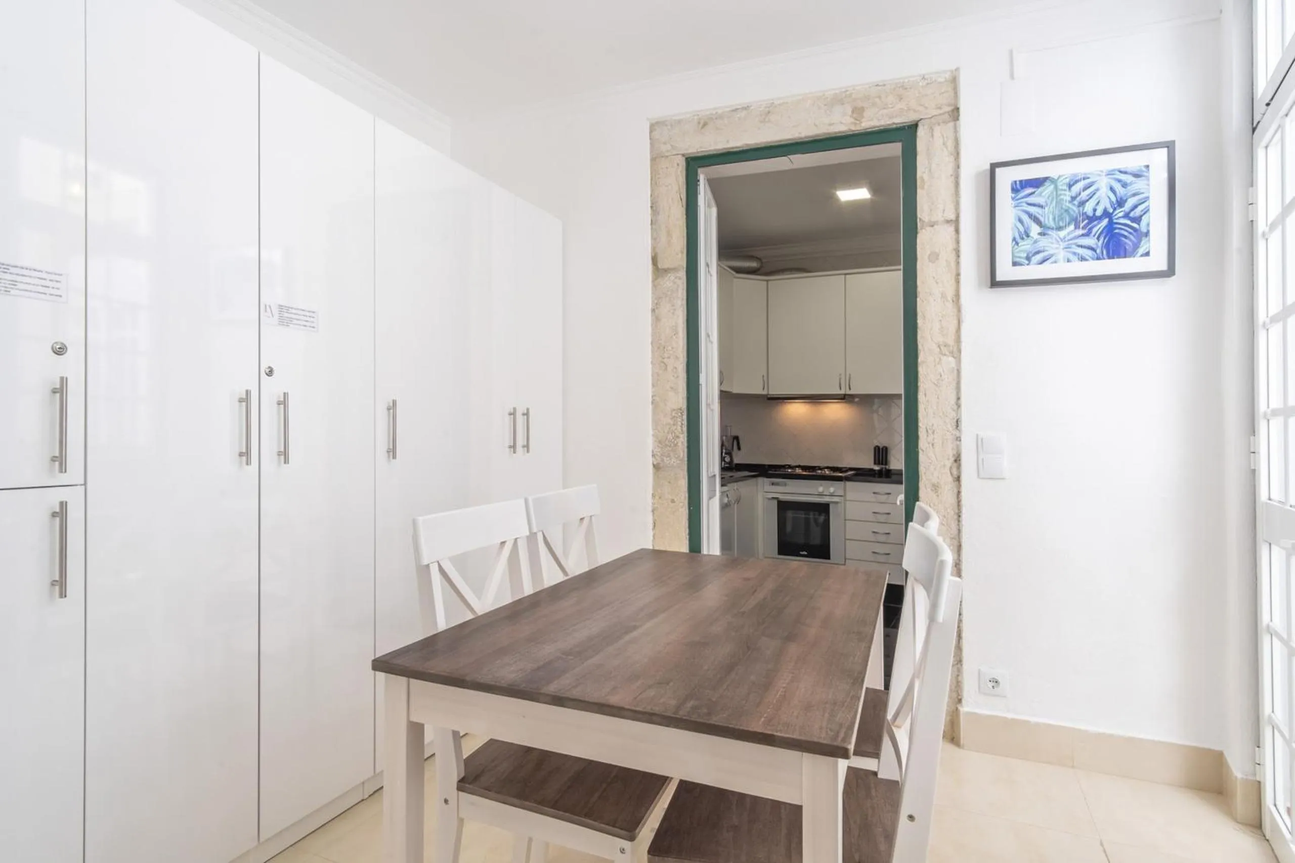 Dining area in LV Premier Bica River View