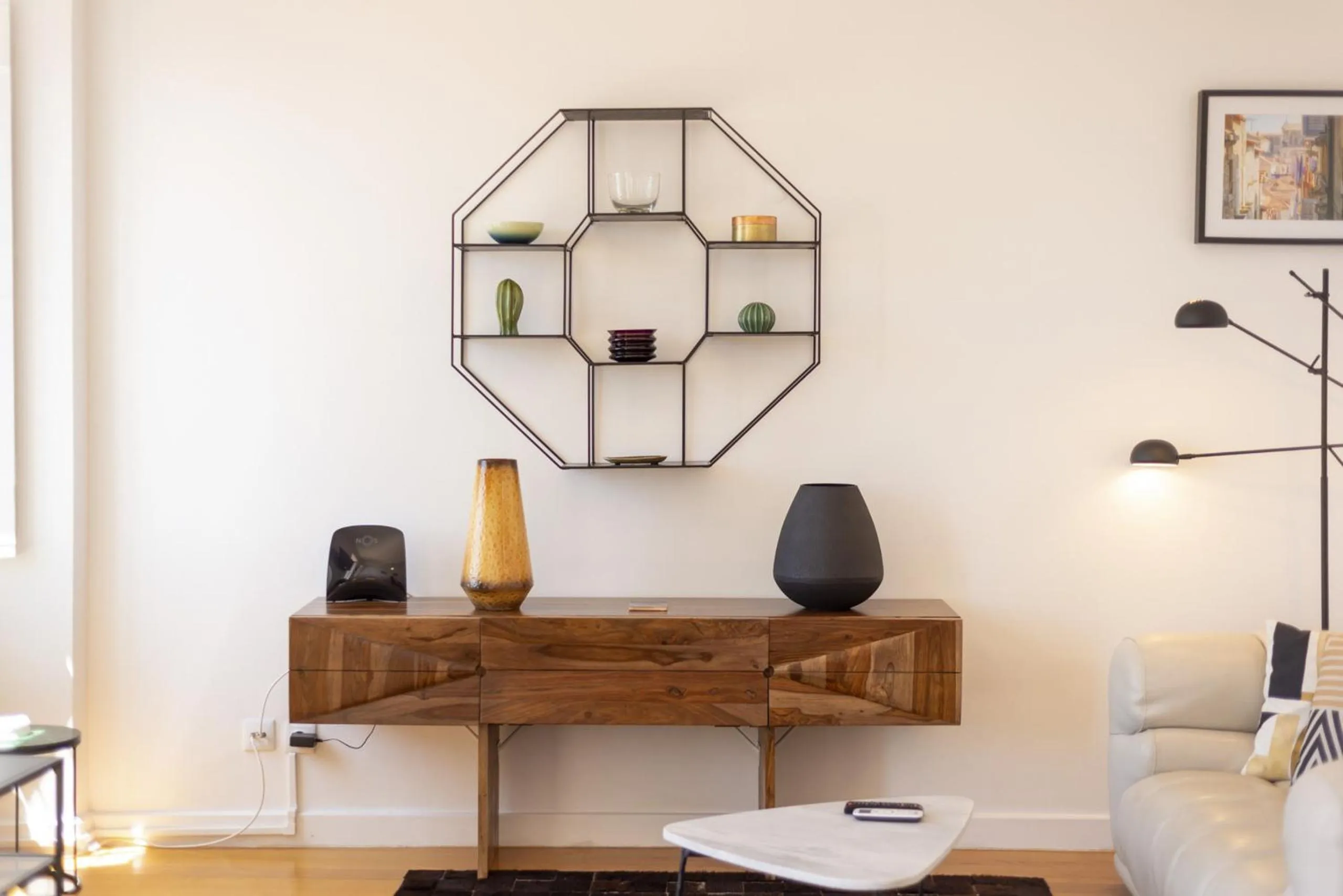 Communal lounge/ TV room in LV Premier Bica River View