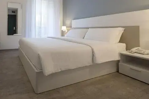 Small Twin Room in Hotel Delle Nazioni Small Twin Room in Hotel Delle Nazioni