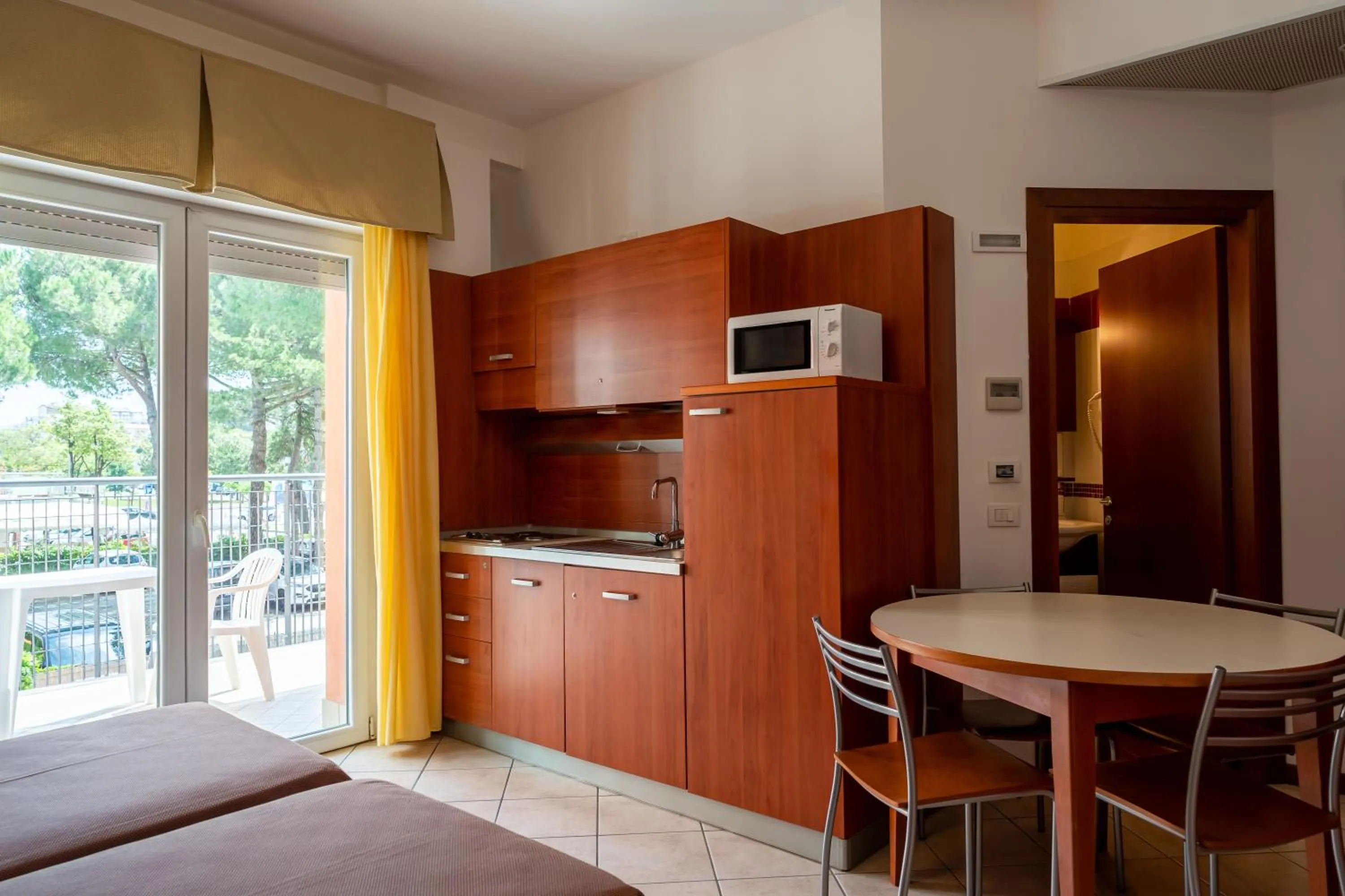 Kitchen or kitchenette in Hotel Sheila