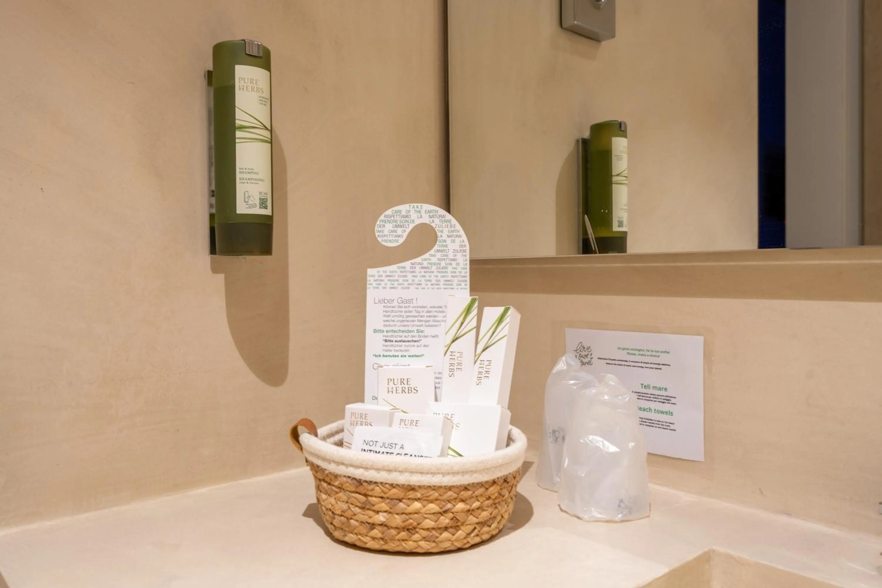 Bathroom in Donna Domenica Boutique Suites