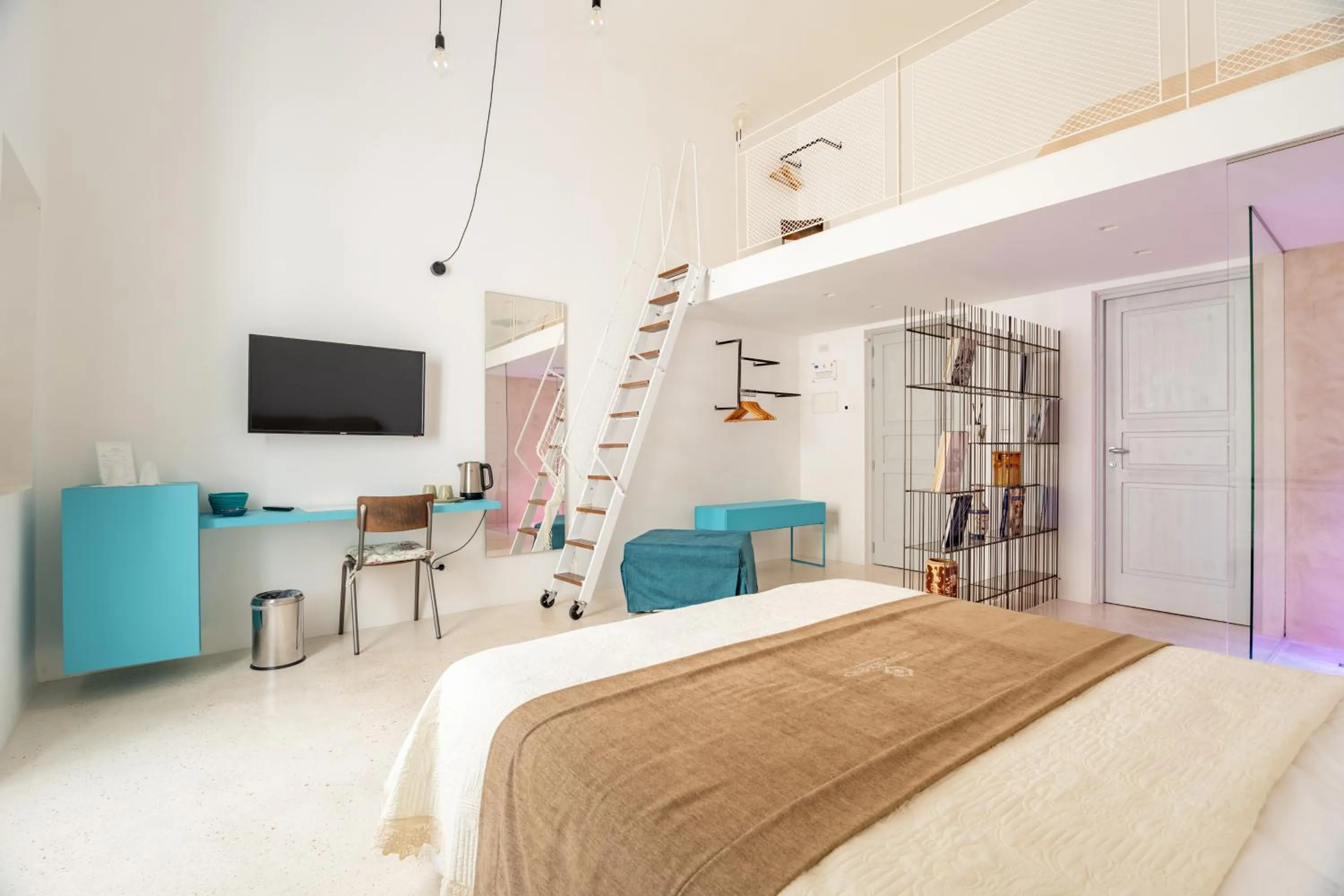 Bed in Donna Domenica Boutique Suites