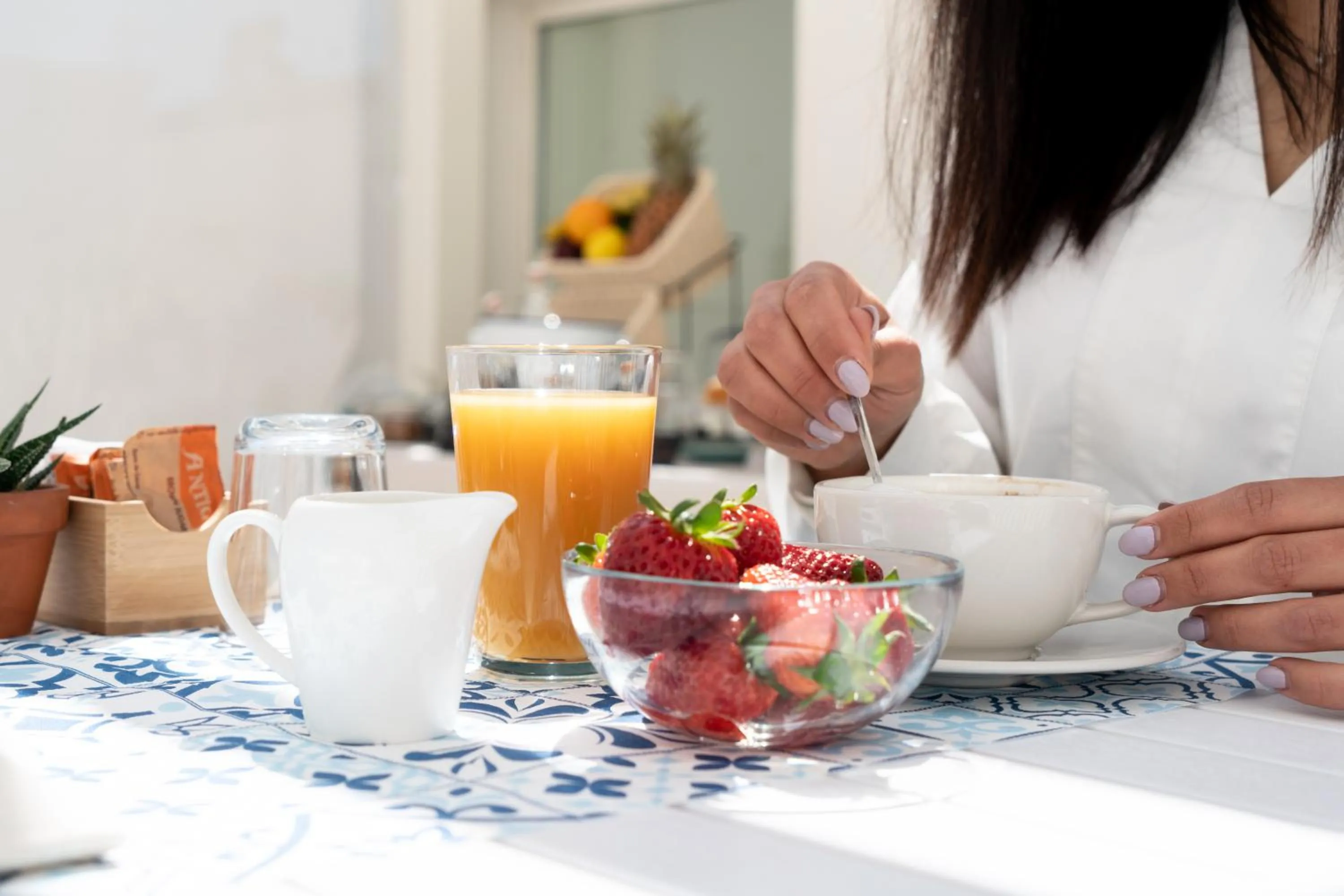 Food and drinks in Donna Domenica Boutique Suites