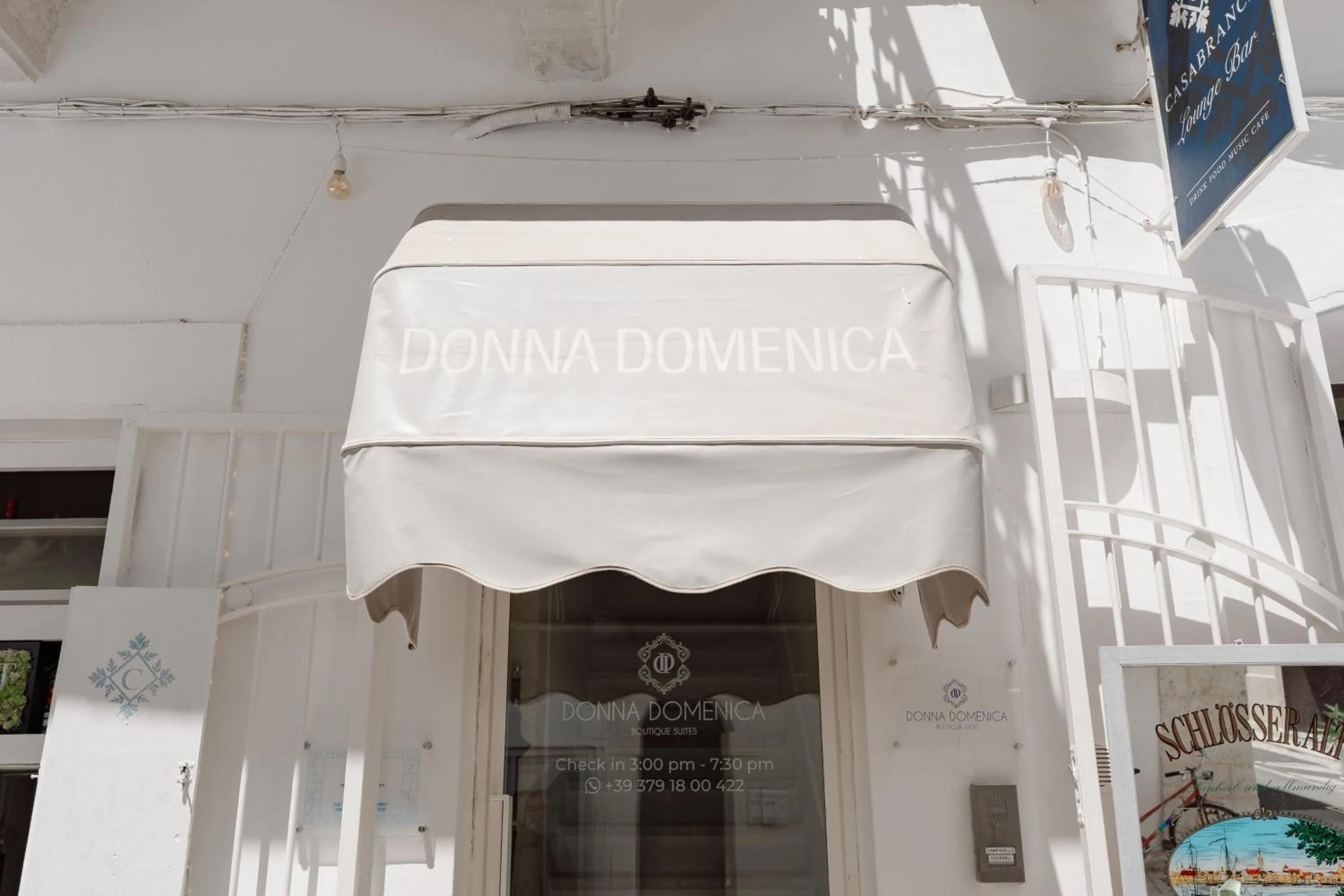 Facade/entrance in Donna Domenica Boutique Suites