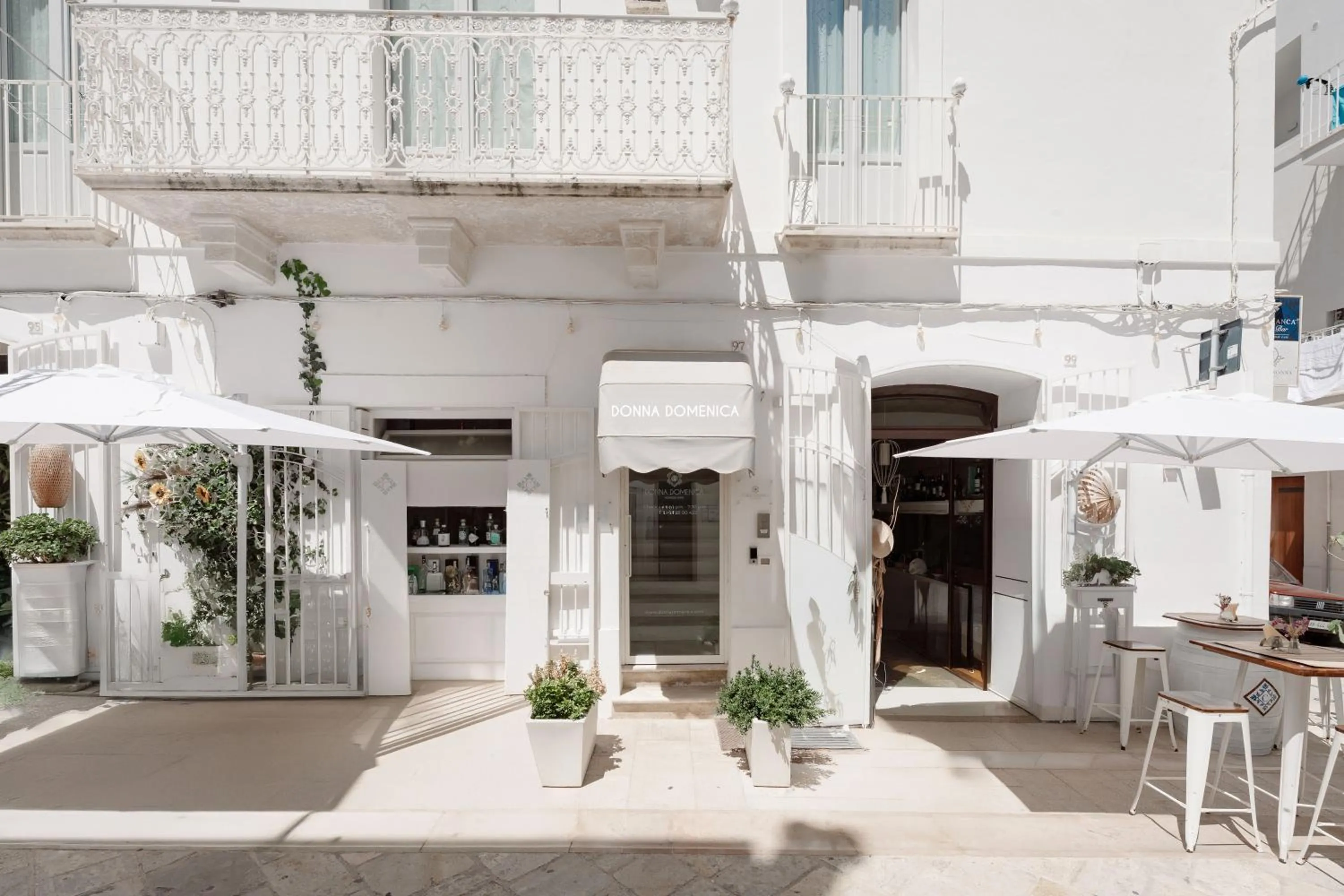 Facade/entrance in Donna Domenica Boutique Suites