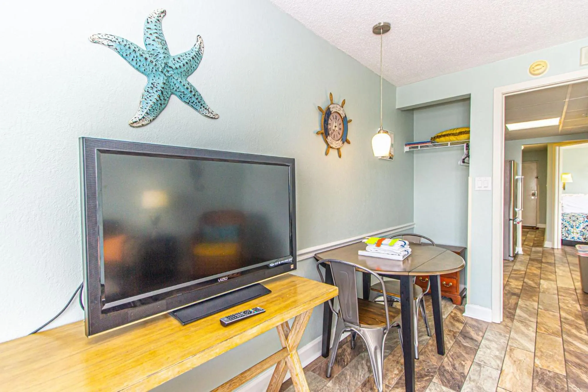 TV and multimedia in Boardwalk 1030