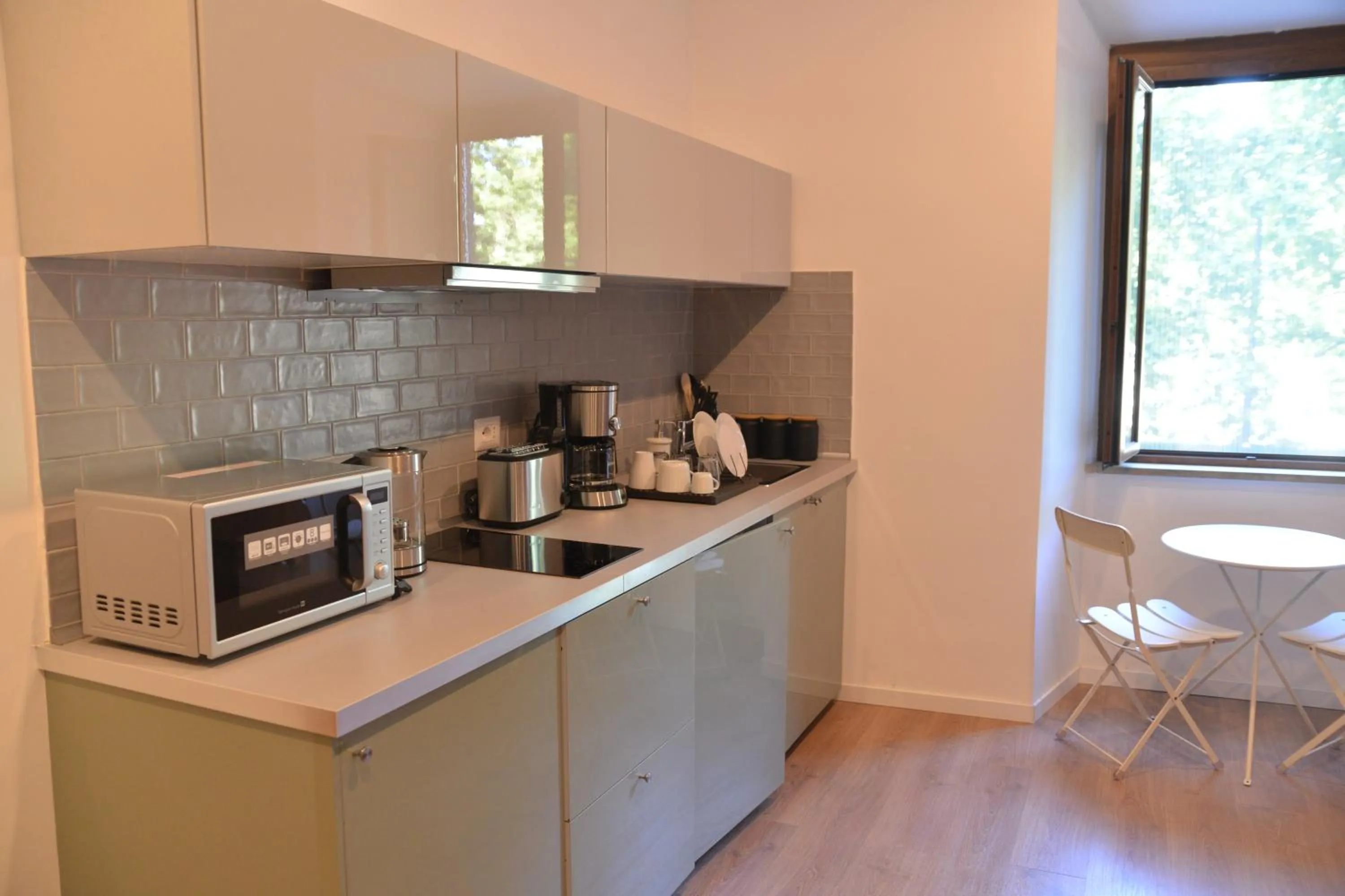 Kitchen or kitchenette in All You Need is Rome Guesthouse