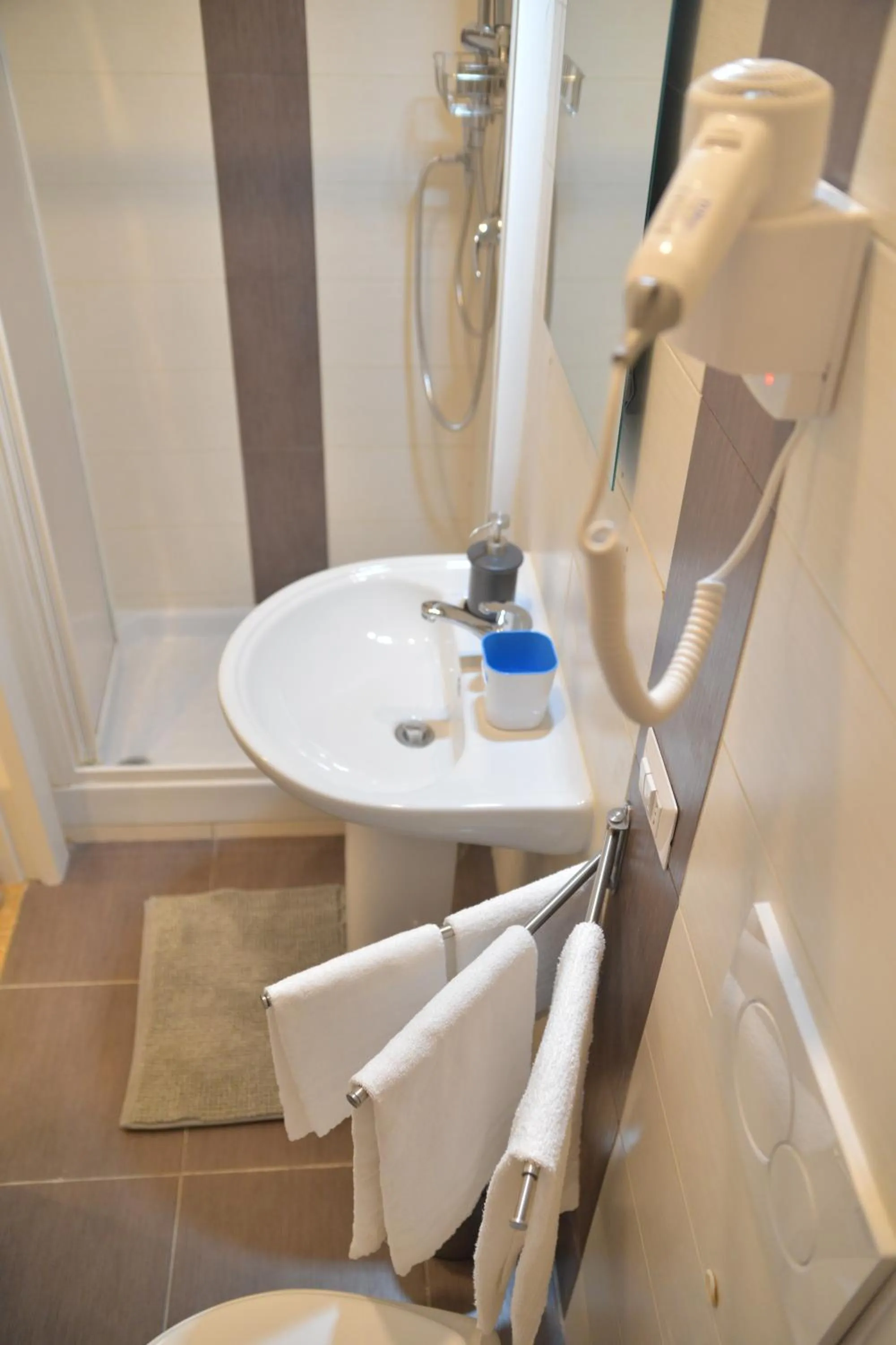 All You Need is Rome Guesthouse