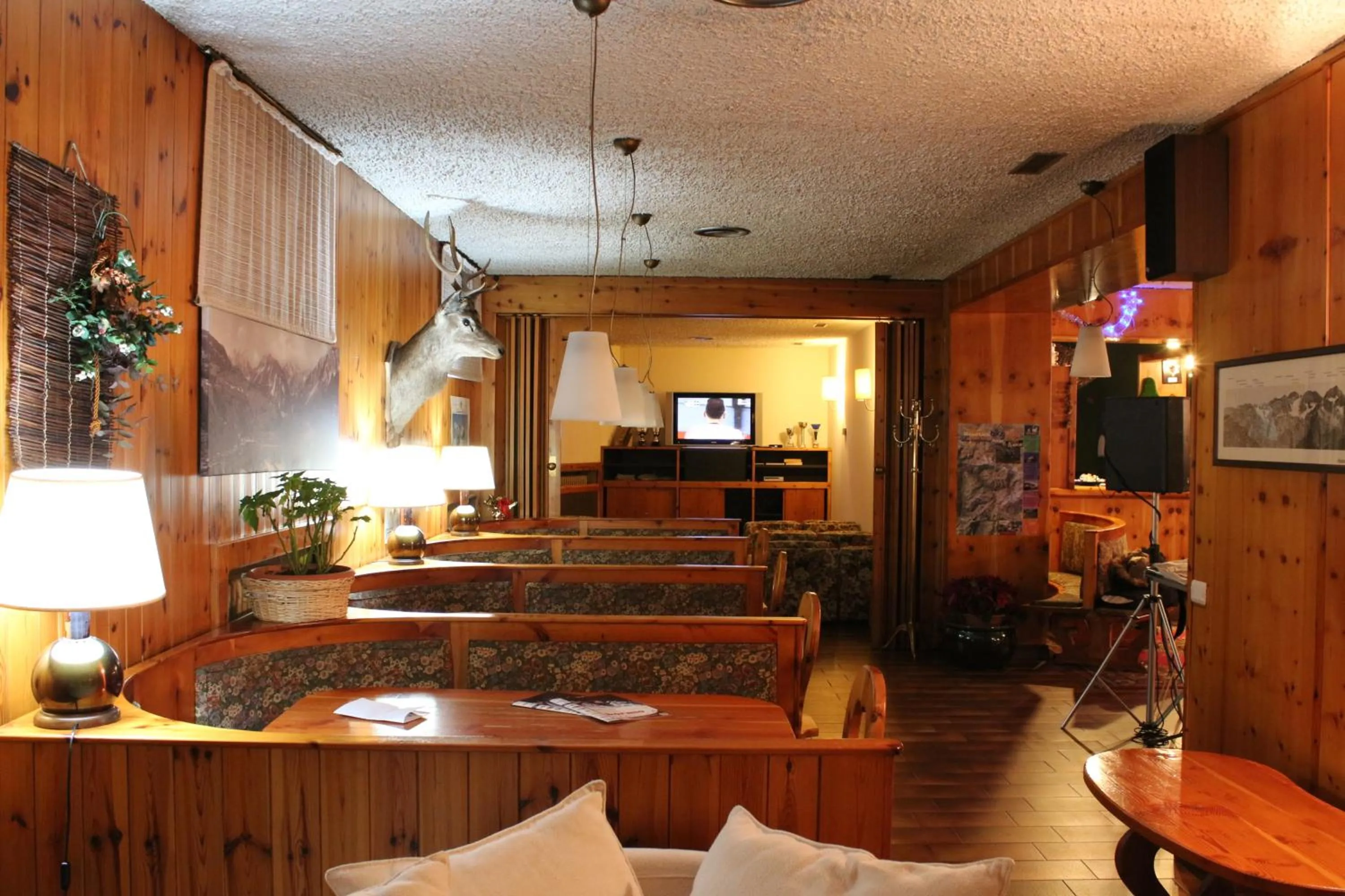 Communal lounge/ TV room in Hotel Nazionale