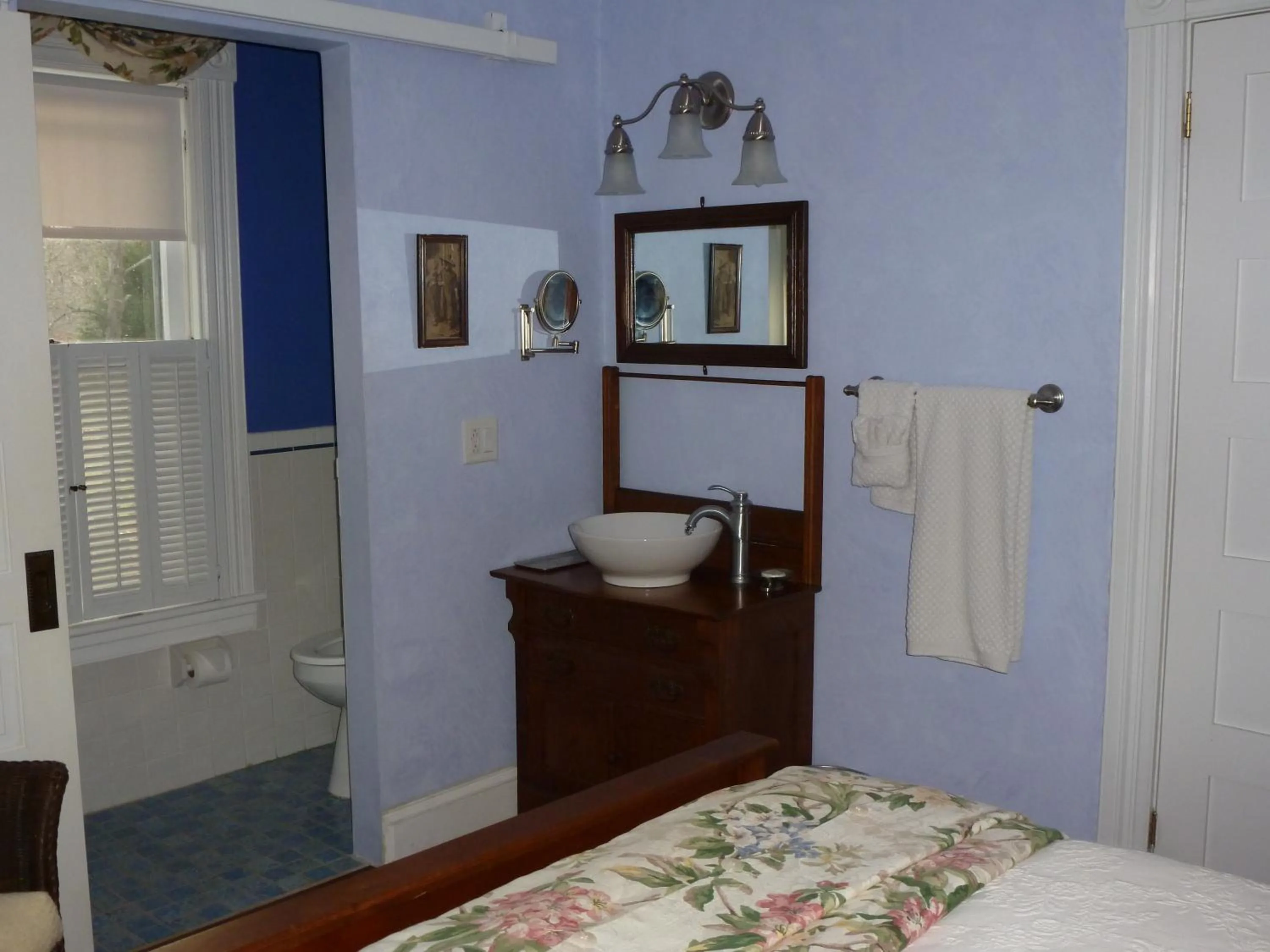 Bedroom, Bed in Back INN Time B&B