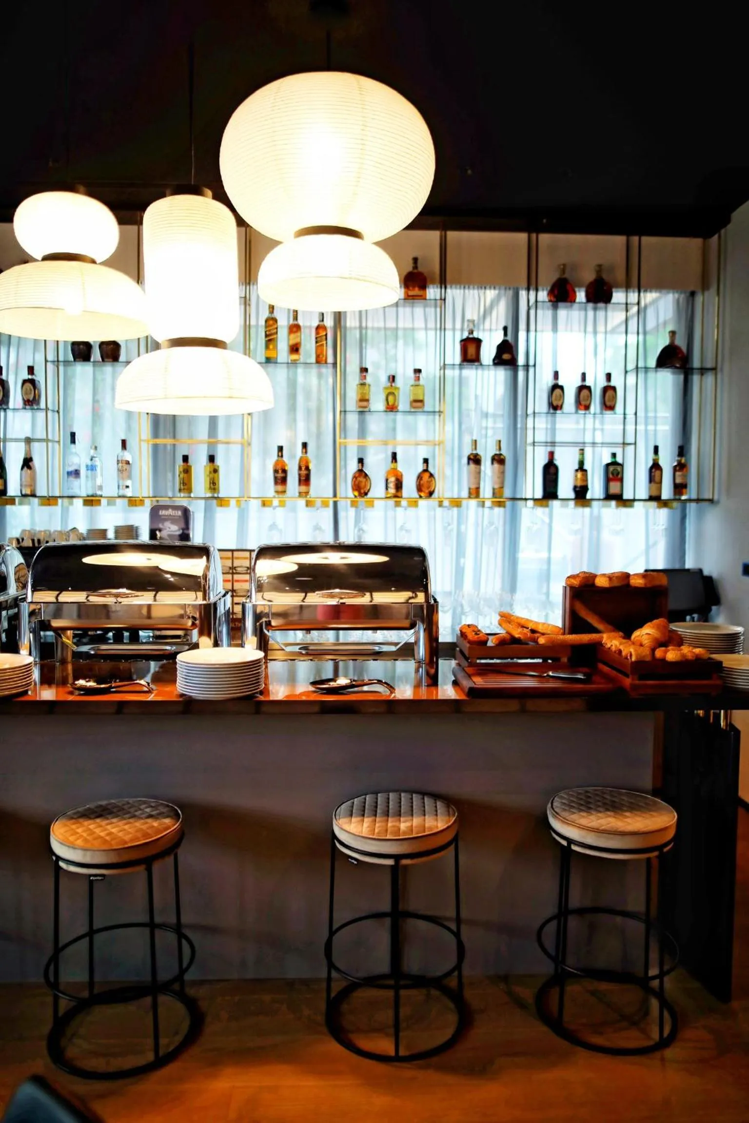 Restaurant/places to eat in Hotel Kalos