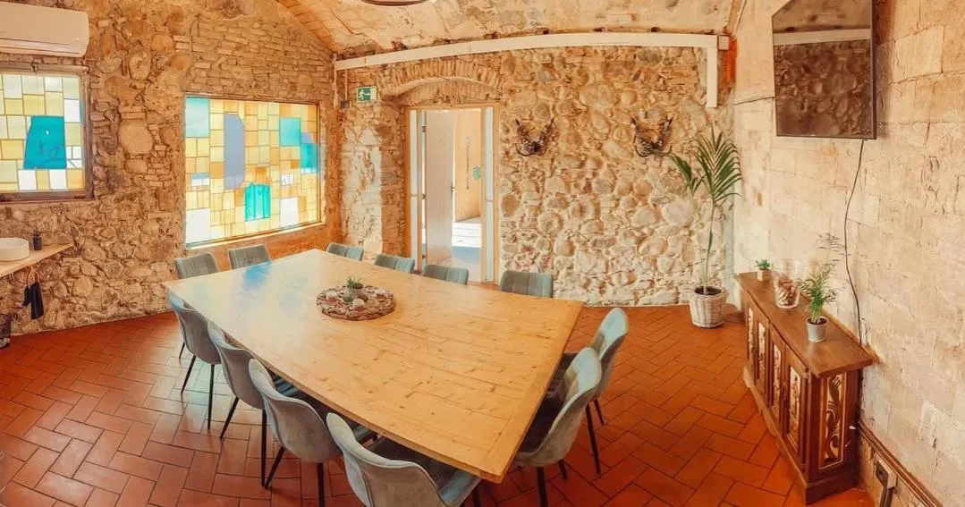 Restaurant/places to eat in Hotel Consentido