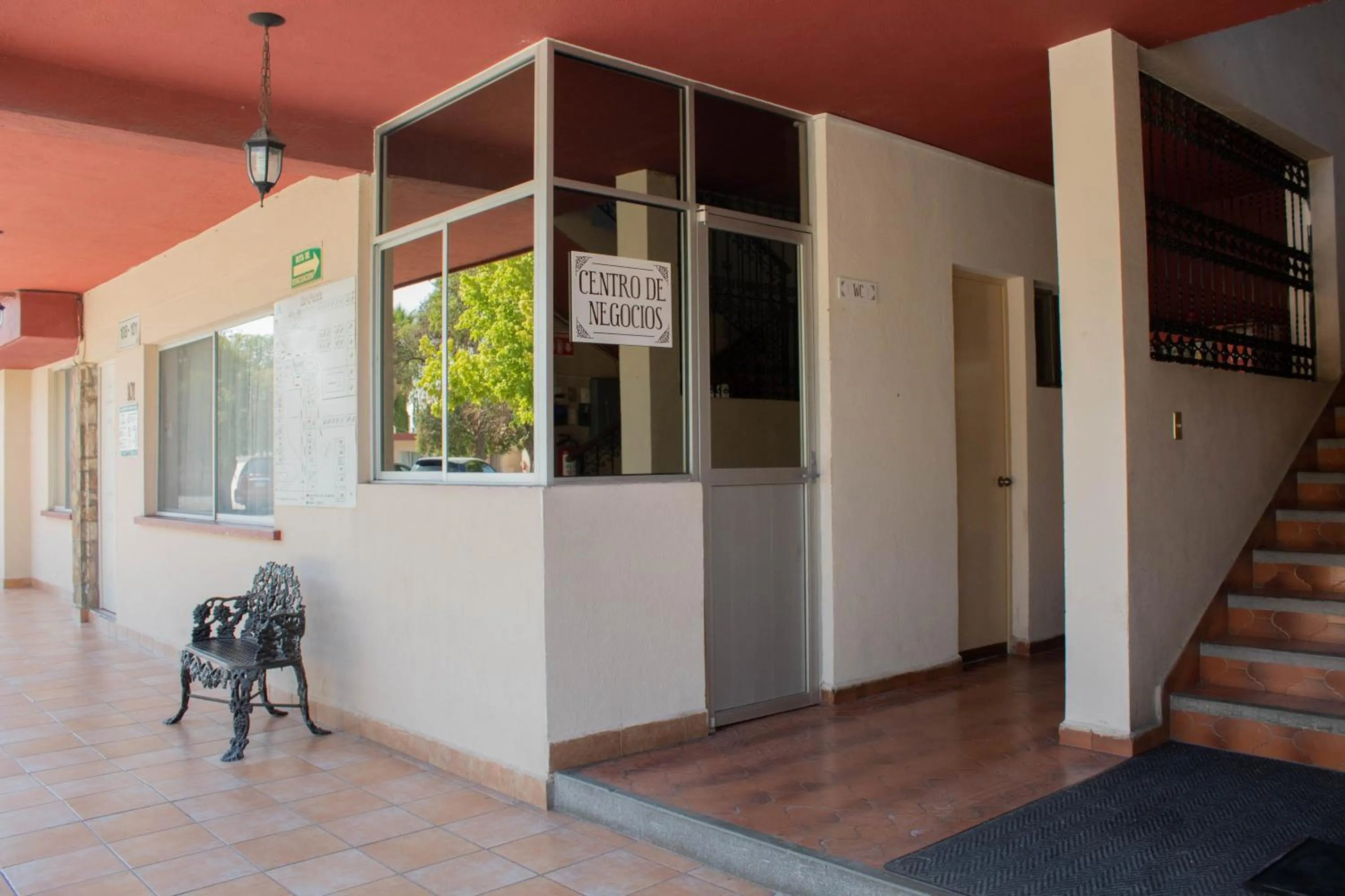 Business facilities in Hotel Huizache