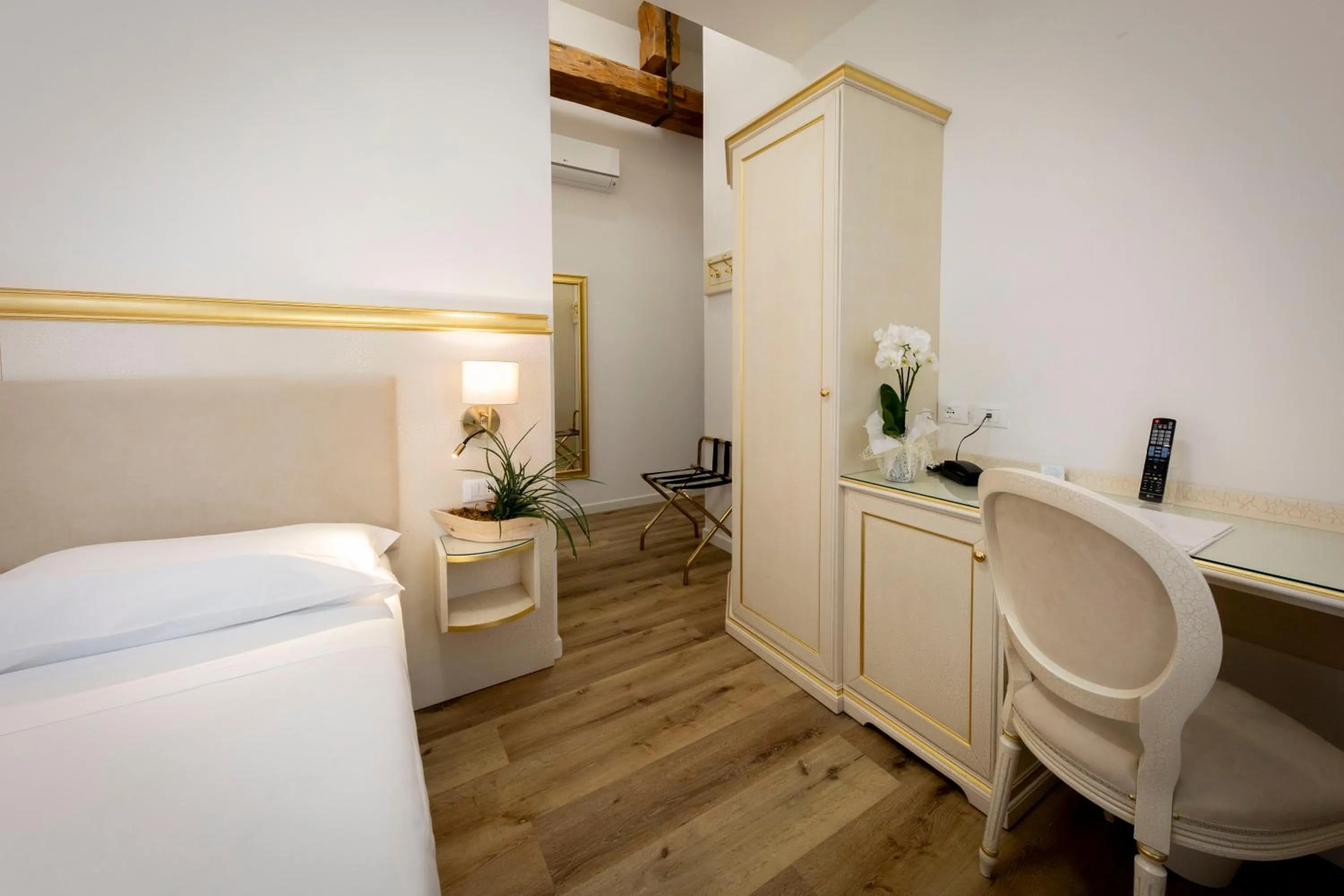 Bed in Hotel Ai Dogi