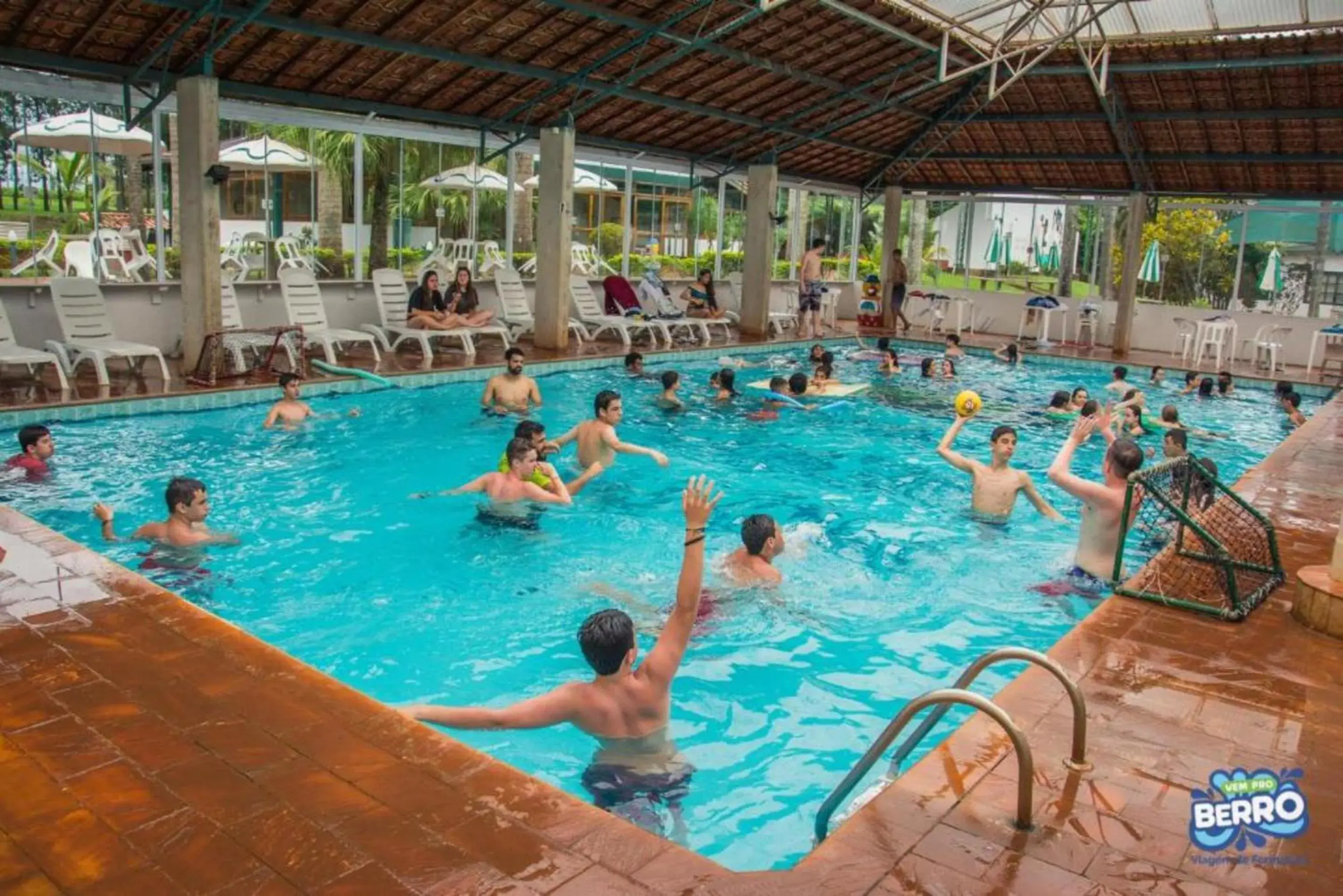 People in Hotel Berro D`Agua Eco Resort People in Hotel Berro D`Agua Eco Resort