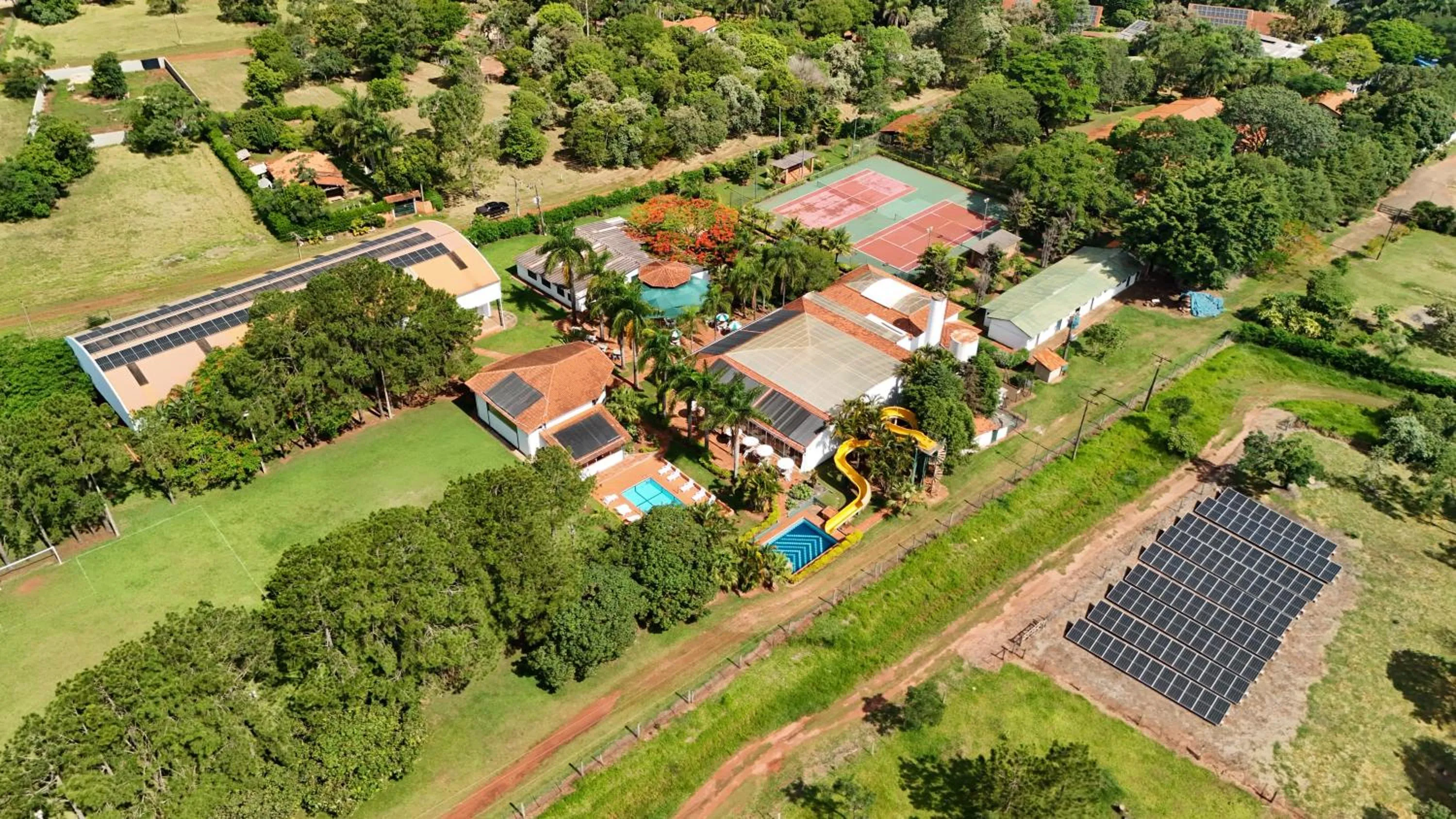 Day in Hotel Berro D`Agua Eco Resort