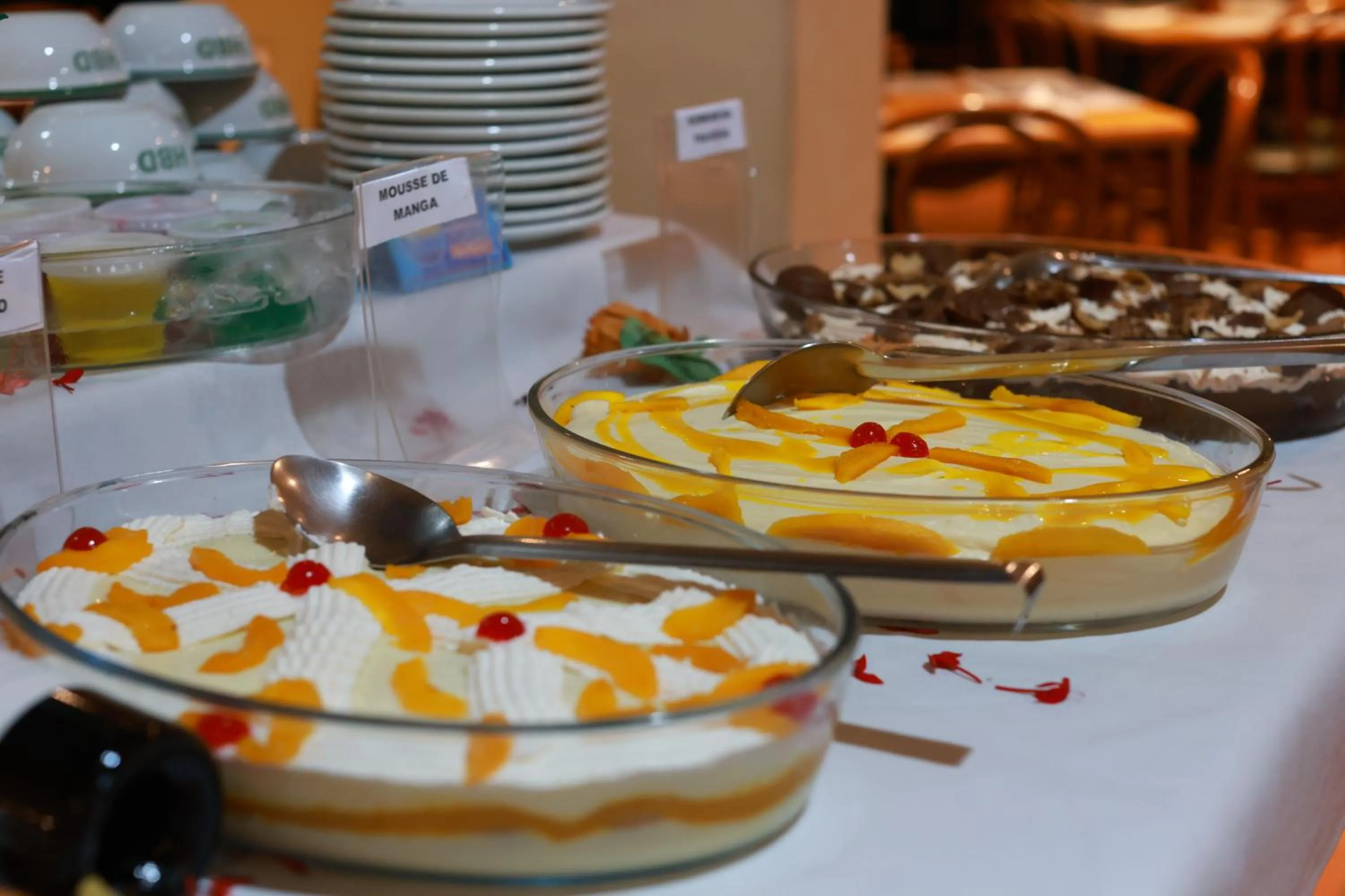 Food in Hotel Berro D`Agua Eco Resort