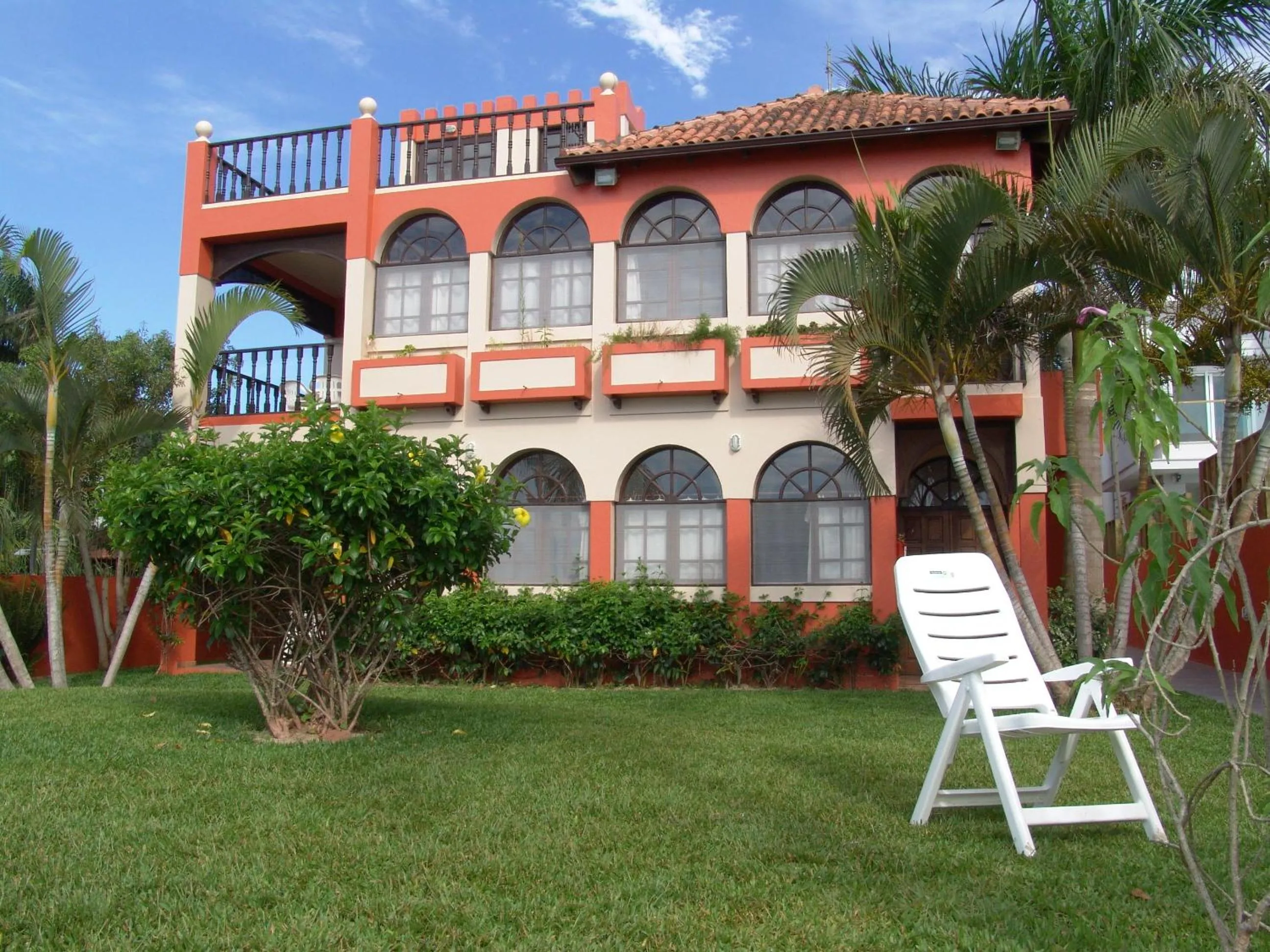Garden in La Alhambra Apart Hotel