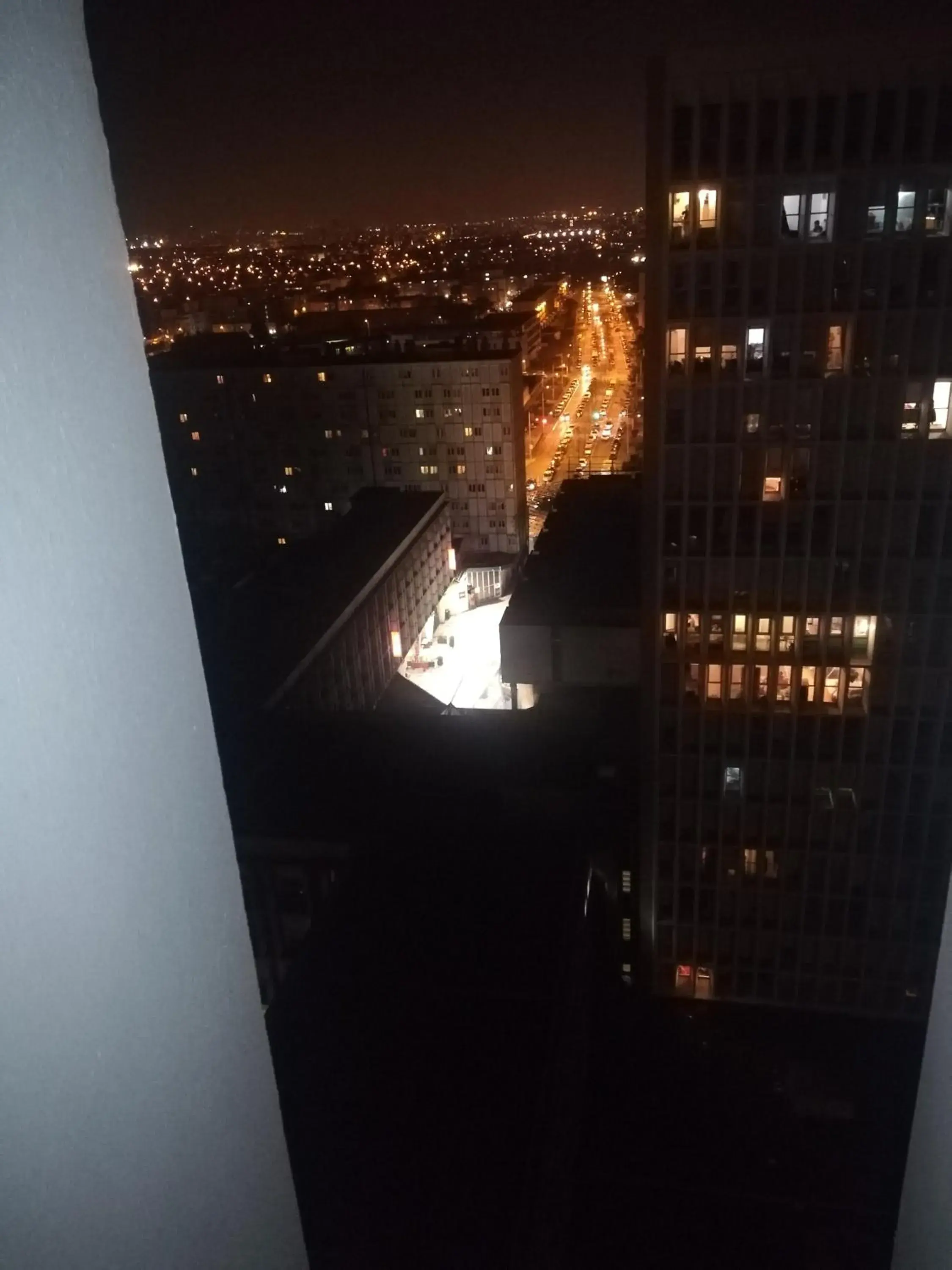 Budget Double Room - single occupancy in A 20 minutes de Paris Budget Double Room - single occupancy in A 20 minutes de Paris