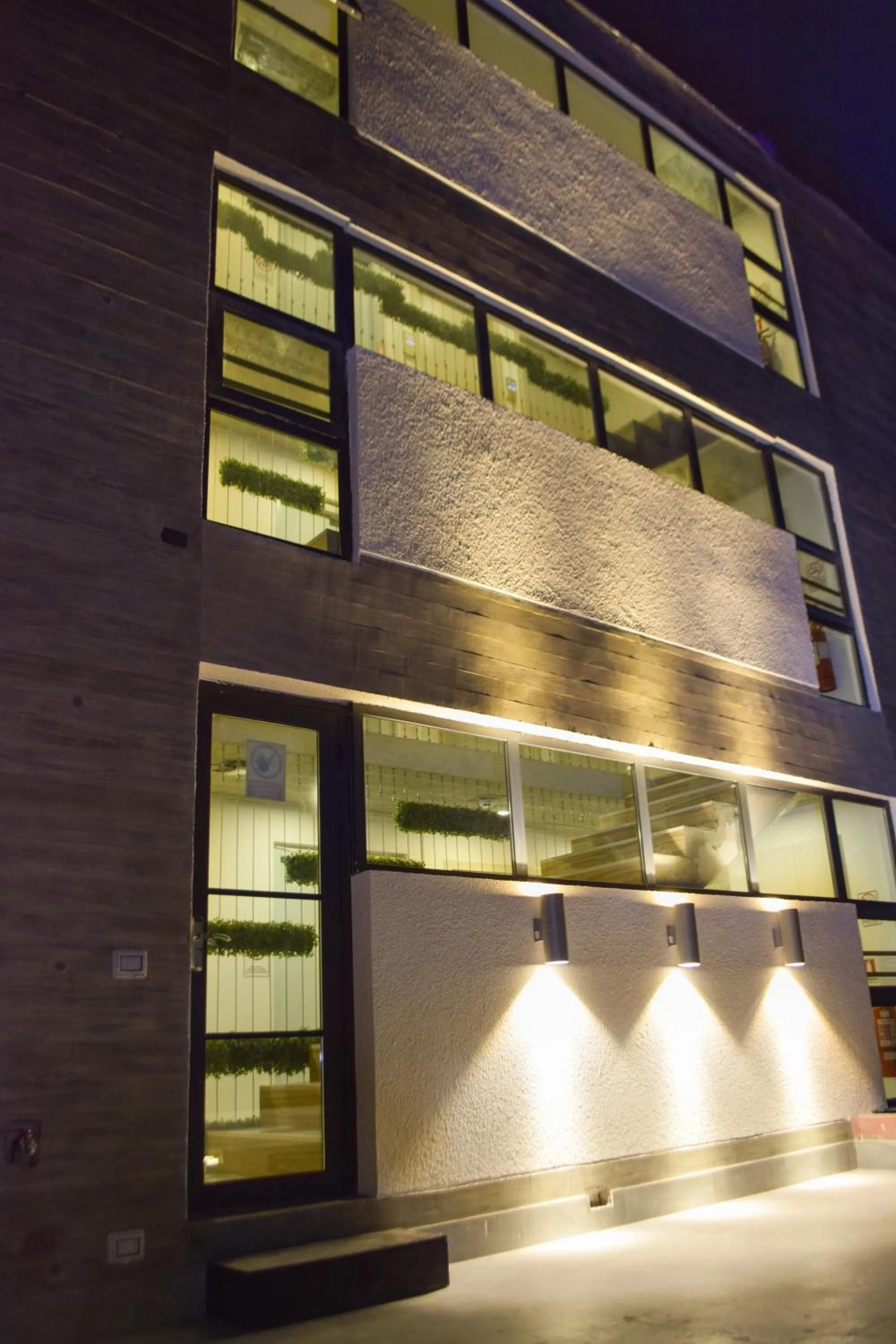 Property building in Hotel Boutique Holitel