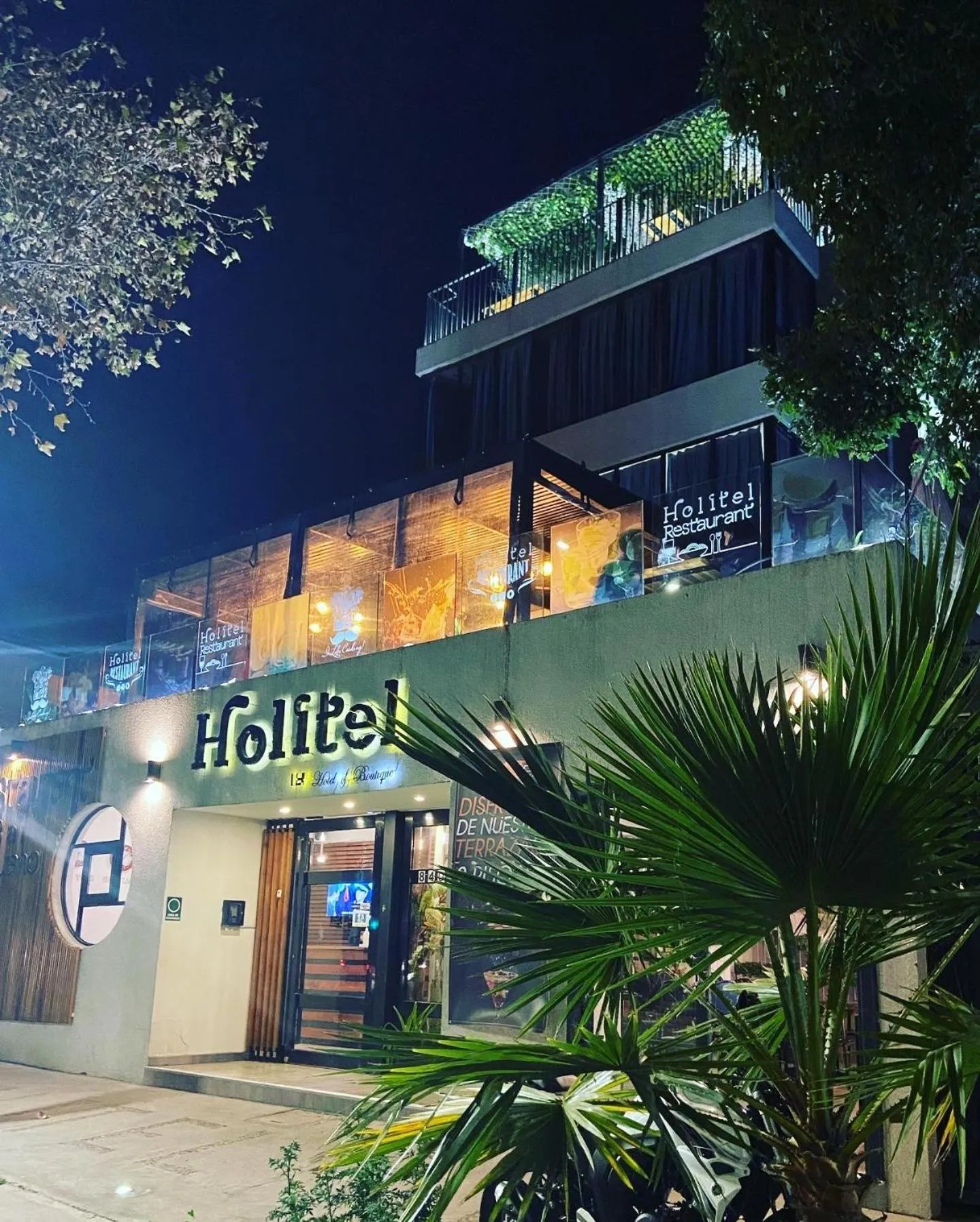 Property building in Hotel Boutique Holitel