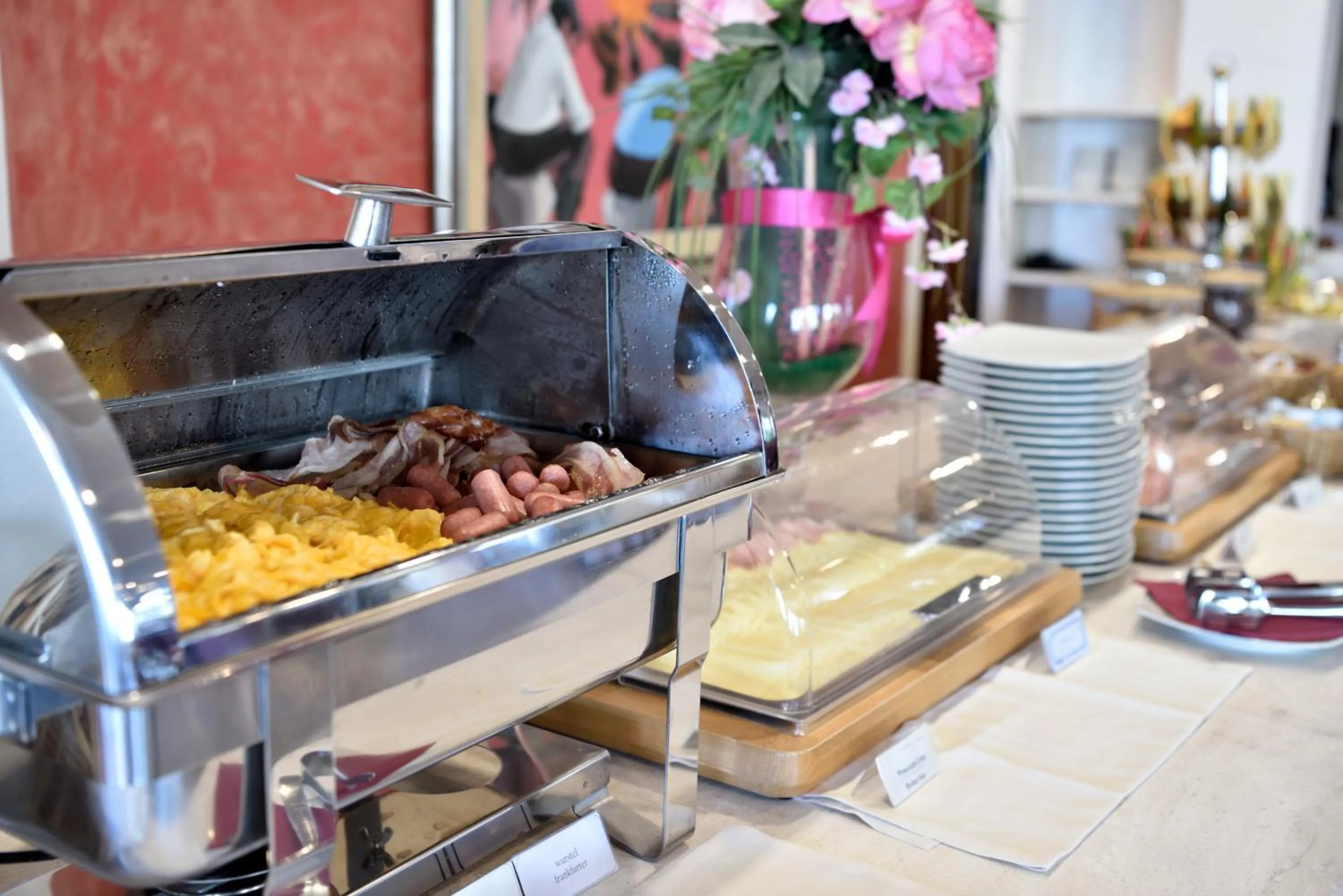 Restaurant/places to eat in Hotel Florida