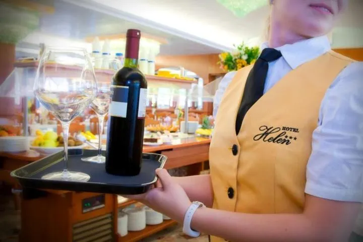 Alcoholic drinks in Hotel Helen