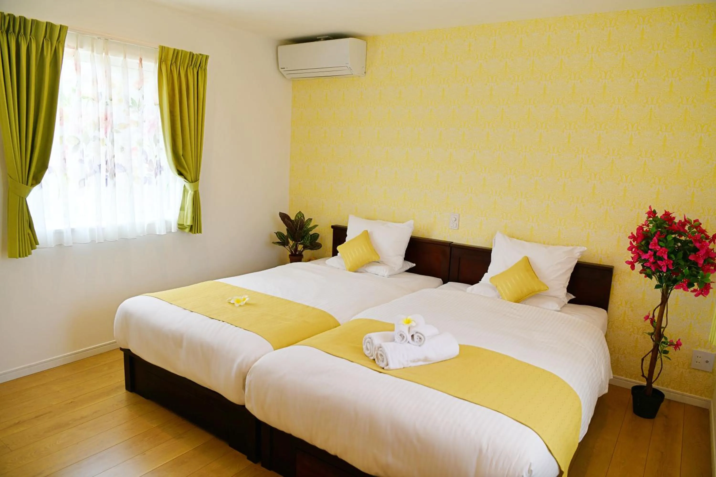 Bed in Miyakojima White House Annex