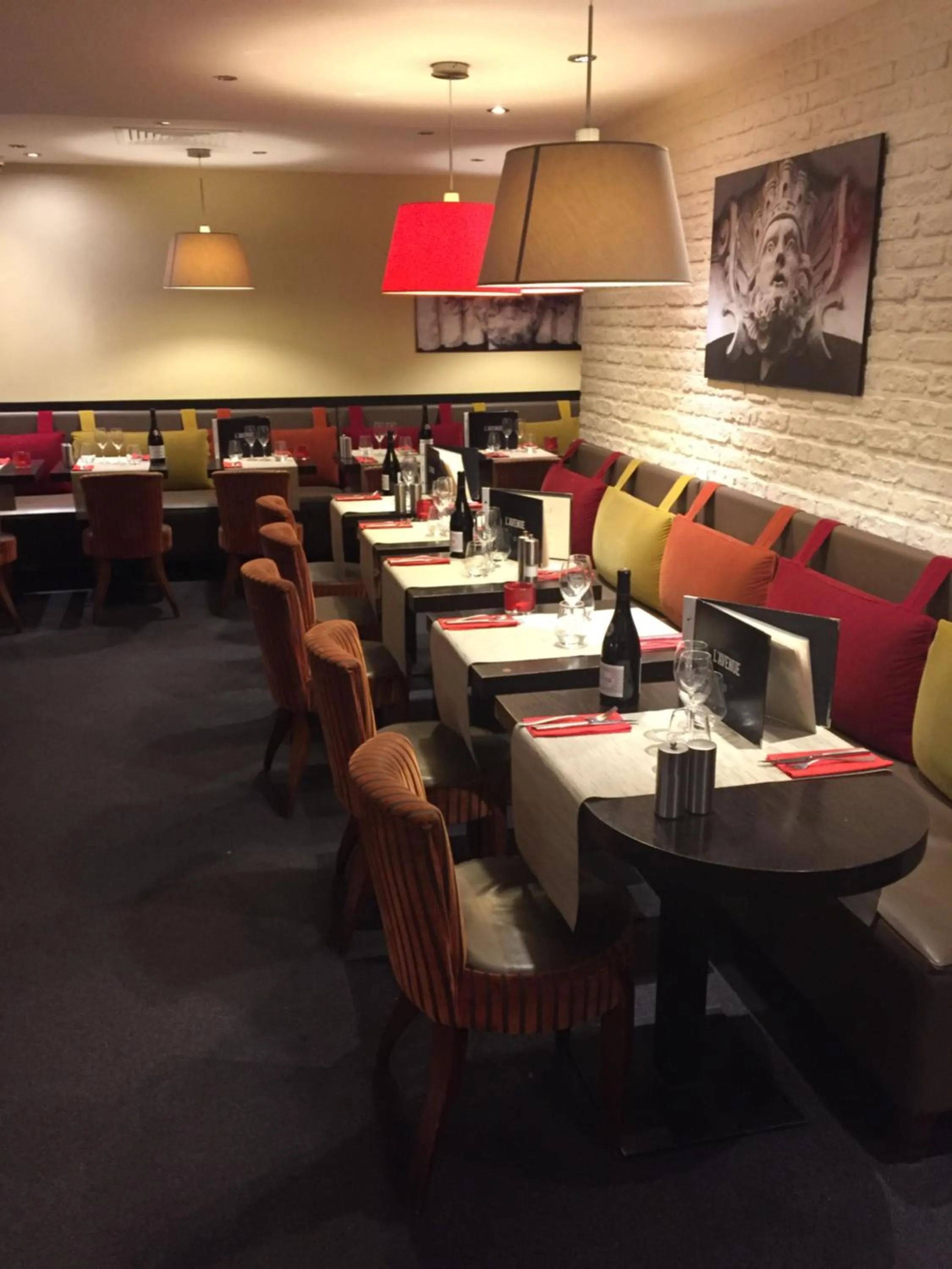 Restaurant/places to eat in Hotel l'Avenue