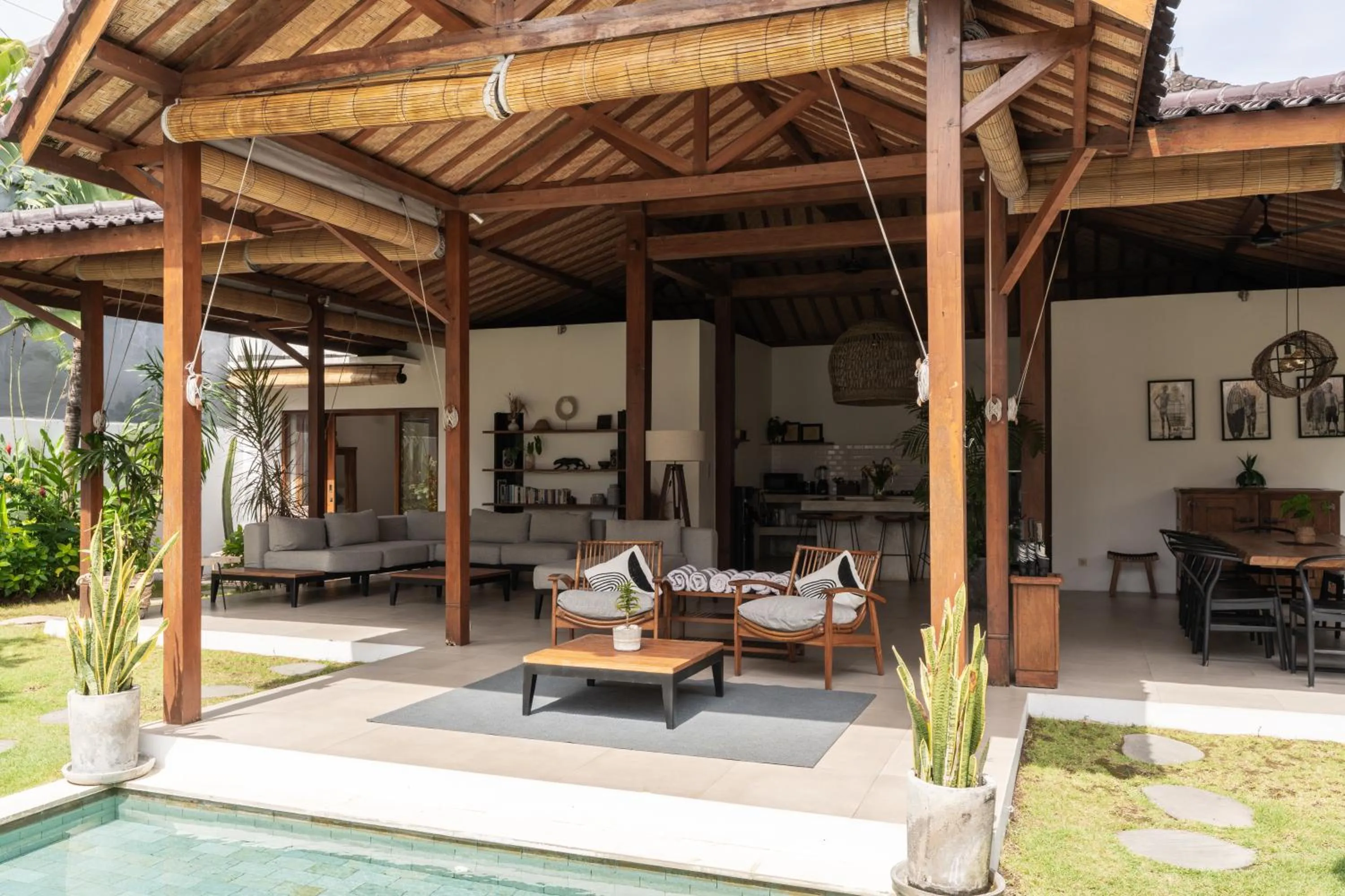 Living room in House of Bagera by Alfred in Bali