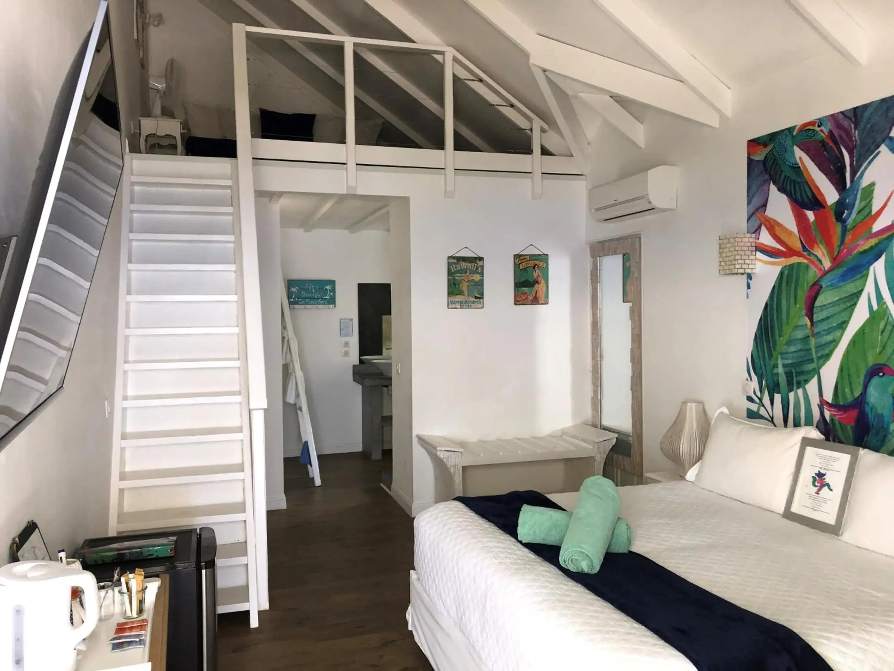 Family Room - single occupancy in Ninamu Pearl Guest House Family Room - single occupancy in Ninamu Pearl Guest House